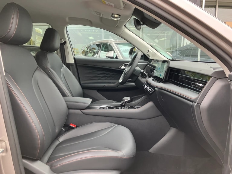 MG HS 1.5 T Hybrid+ Luxury - 8