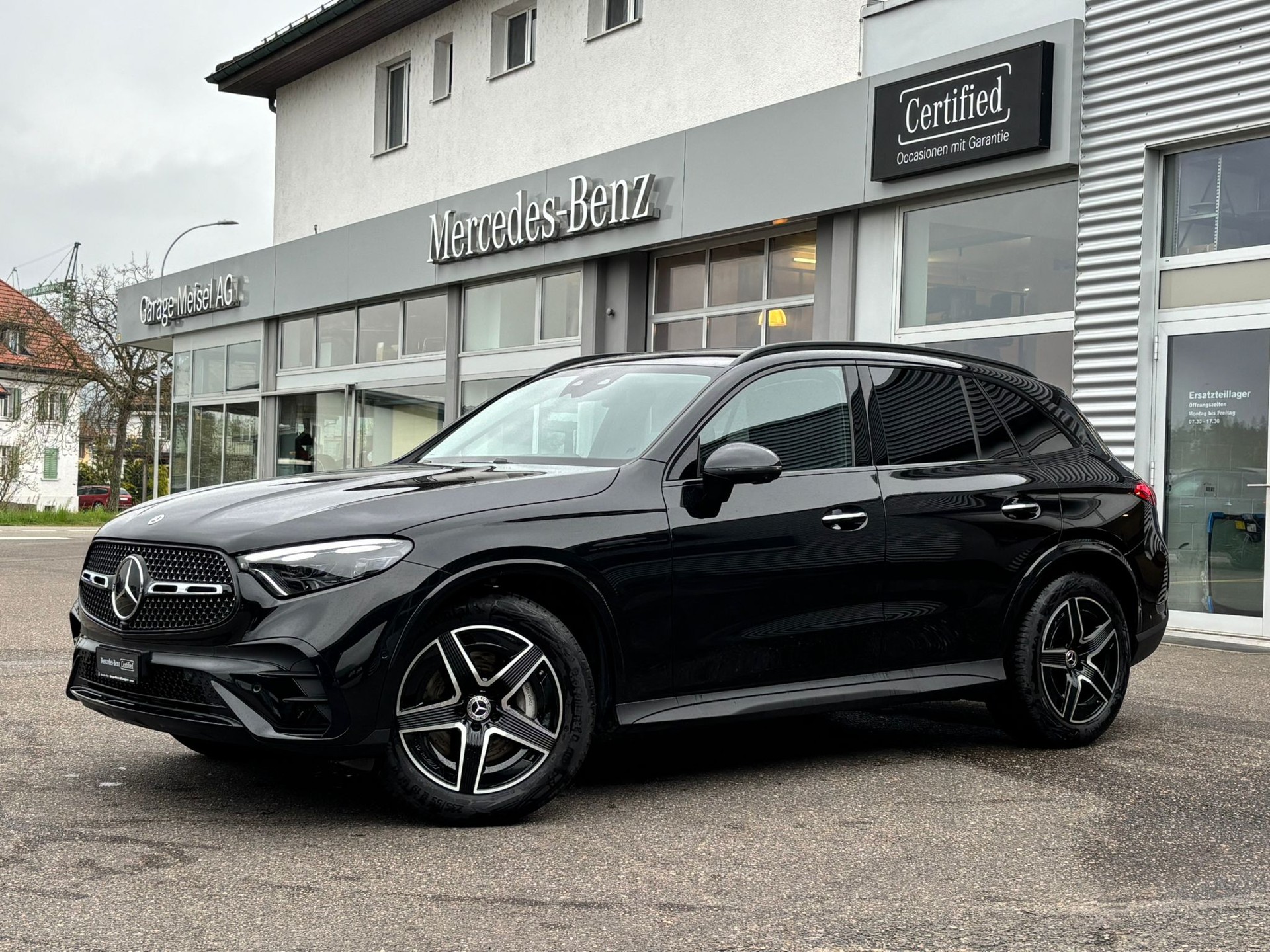 MERCEDES-BENZ GLC 200 AMG-Line 4Matic