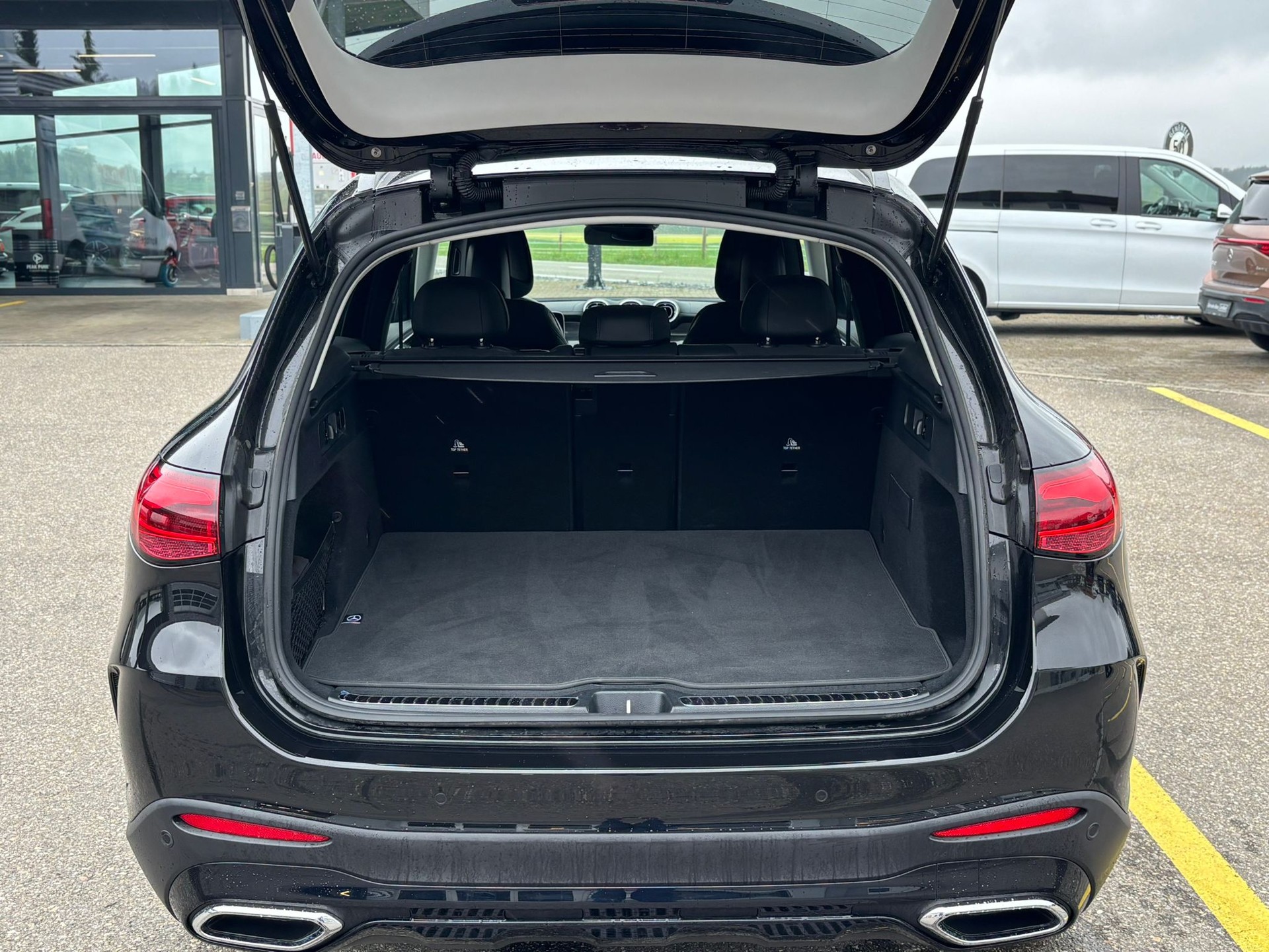 MERCEDES-BENZ GLC 200 AMG-Line 4Matic - 14