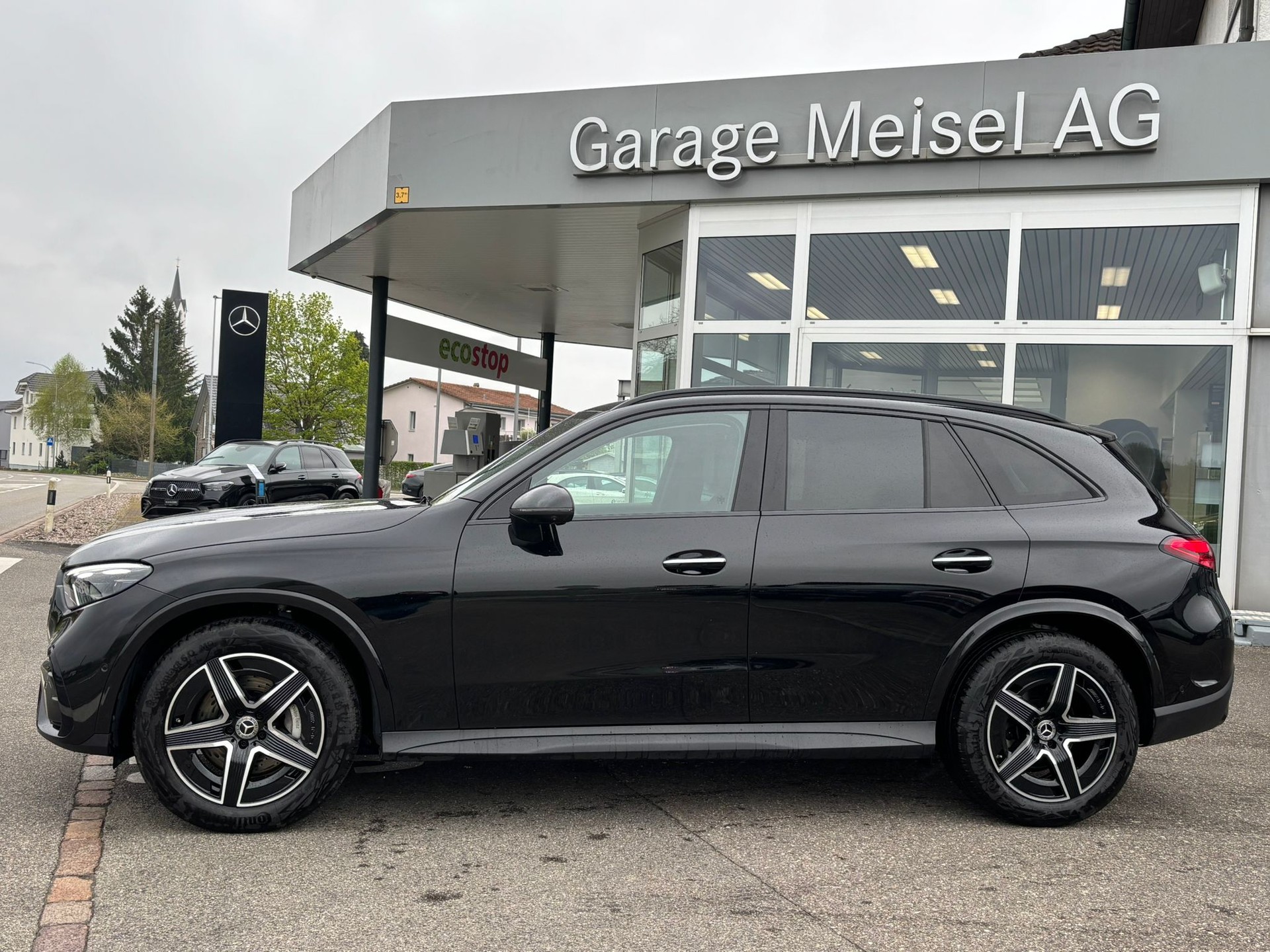 MERCEDES-BENZ GLC 200 AMG-Line 4Matic - 6