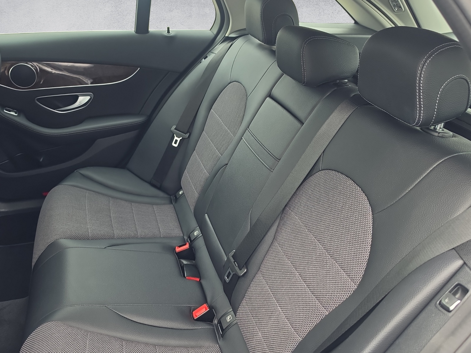 MERCEDES-BENZ C 250 BlueTEC Avantgarde 4Matic 7G-Tronic - 13