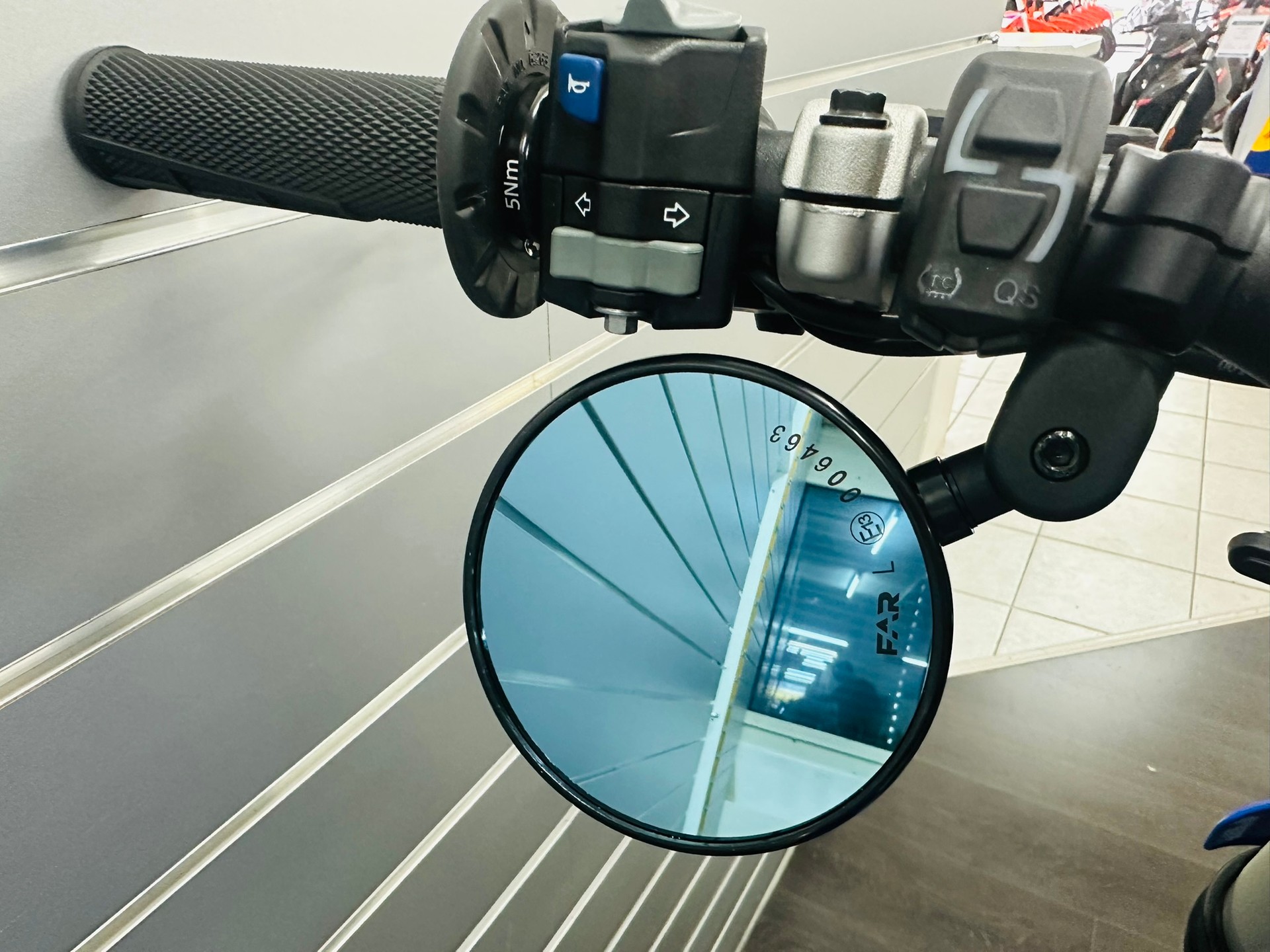 HUSQVARNA FE 350 Hertitage Supermoto - 11