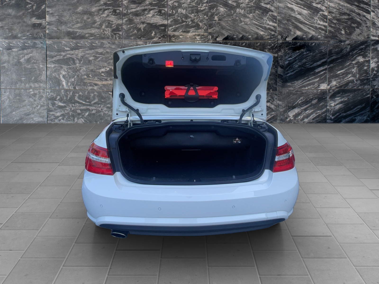 MERCEDES-BENZ E 250 CGI BlueEfficiency Automatic - 5