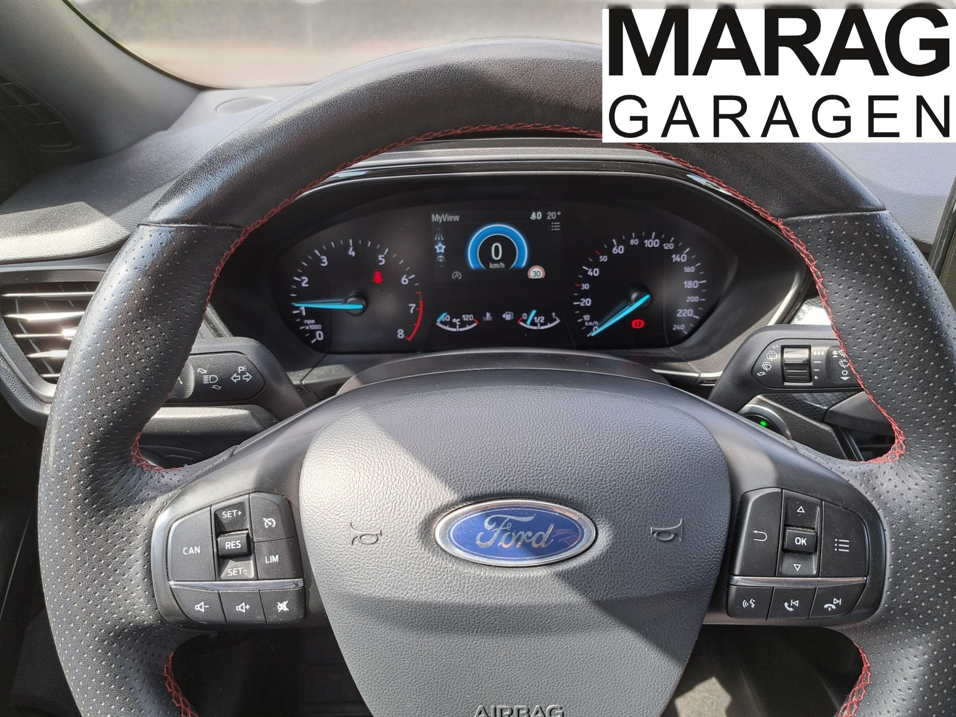 FORD Focus 1.0 SCTi Trend+ - 11