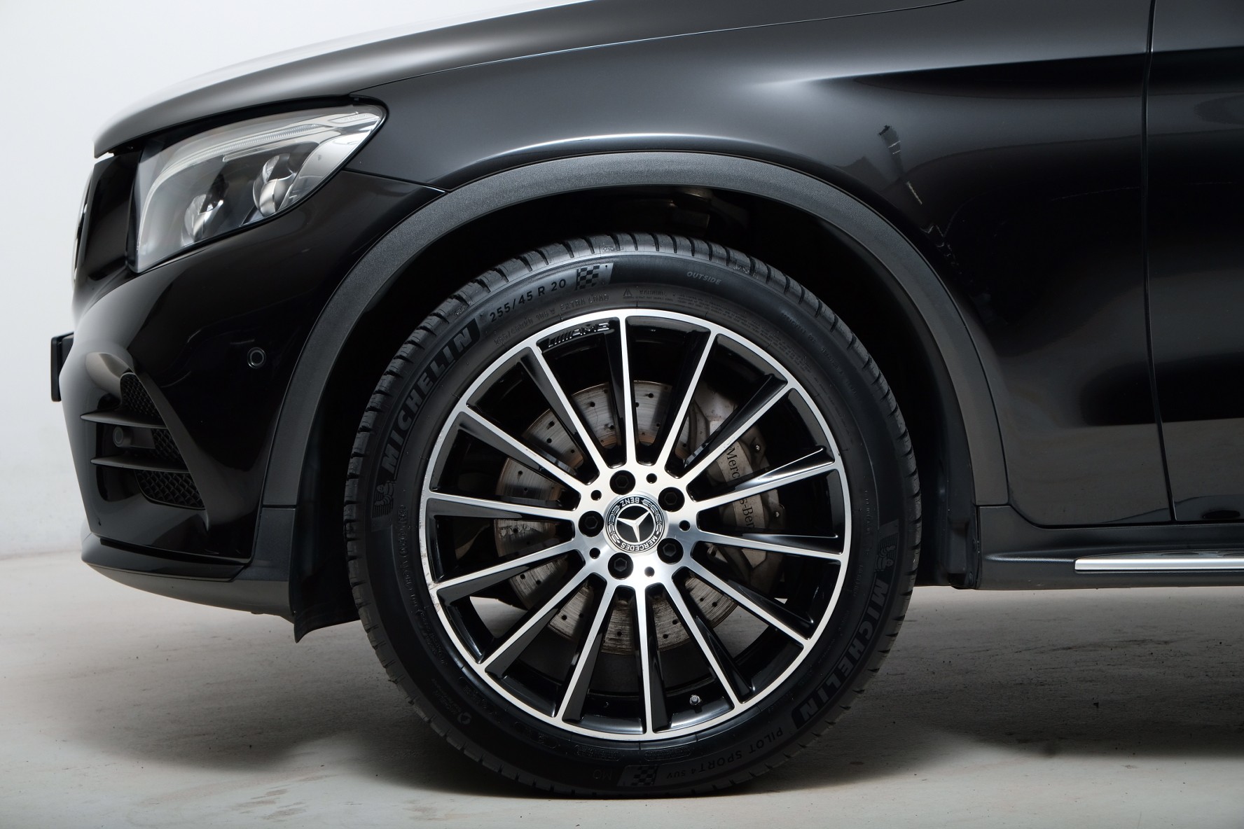 MERCEDES-BENZ GLC 350 d AMG Line 4Matic 9G-Tronic - 3