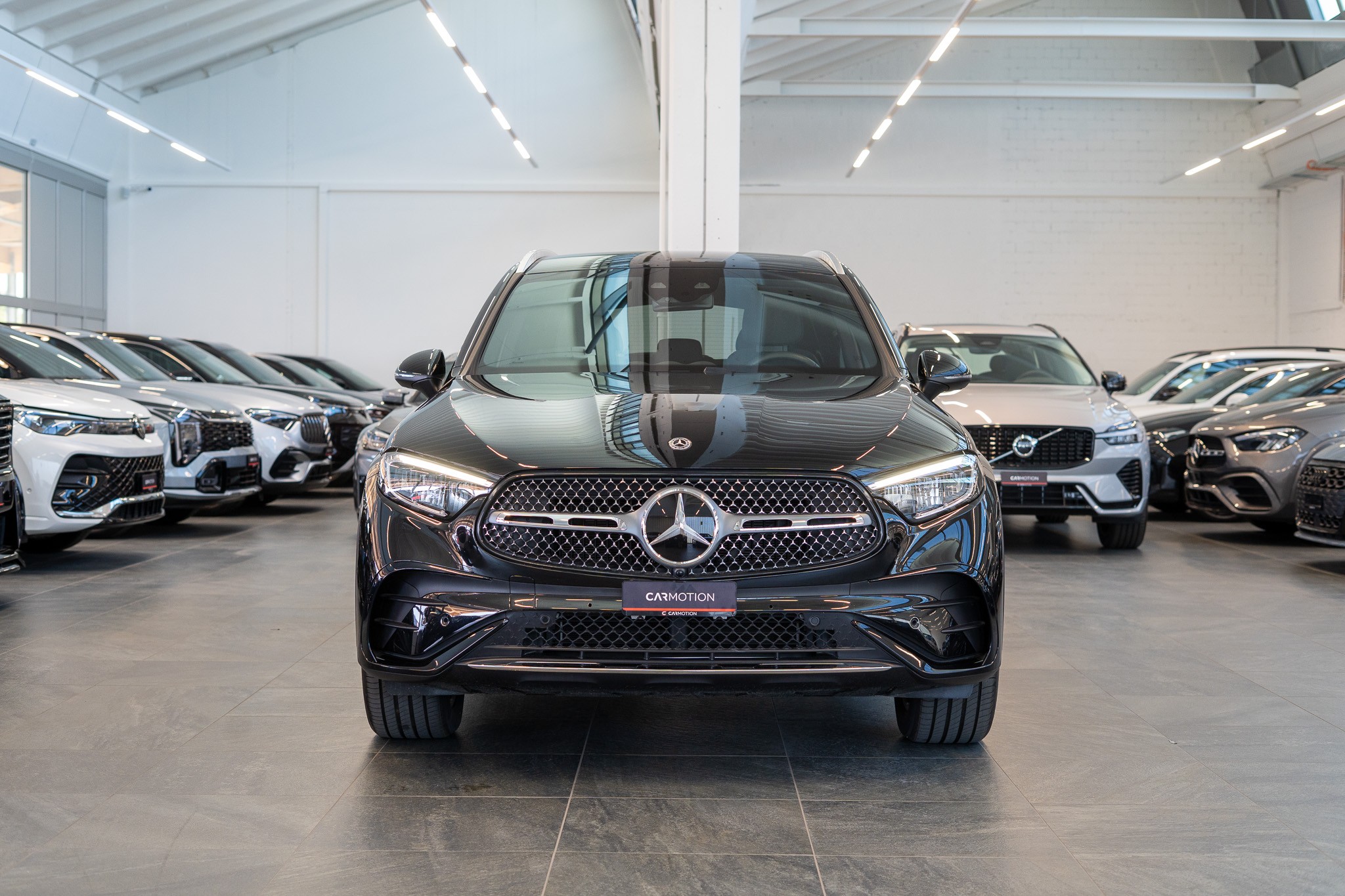 GLC 300 d 4matic AMG Line / Anhängerkupplung / Memory Sitze / Ambiente