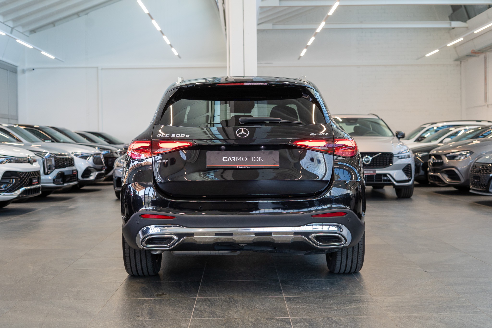 GLC 300 d 4matic AMG Line / Anhängerkupplung / Memory Sitze / Ambiente