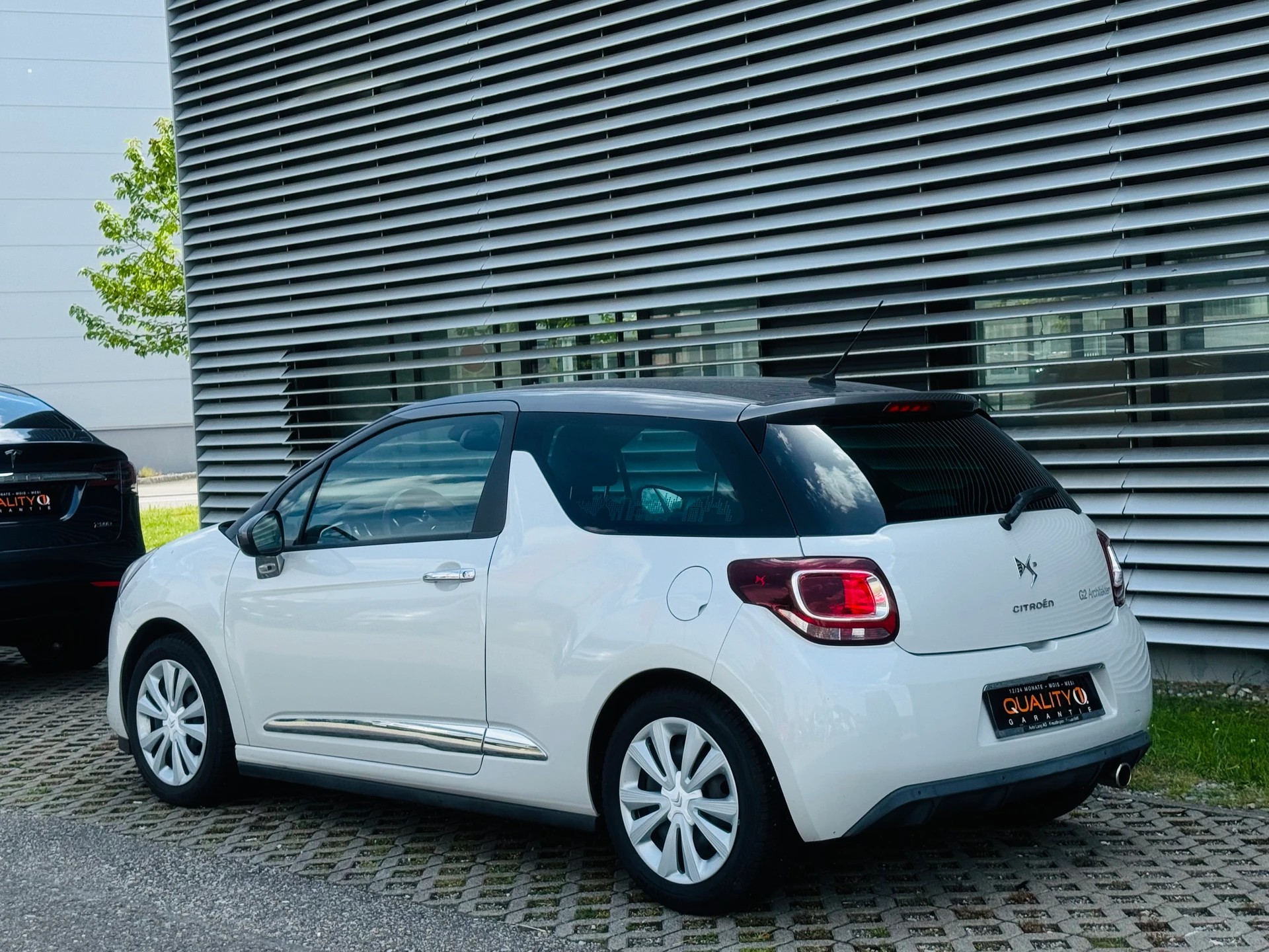 DS AUTOMOBILES DS3 1.2 VTi SO Irresistent - 2