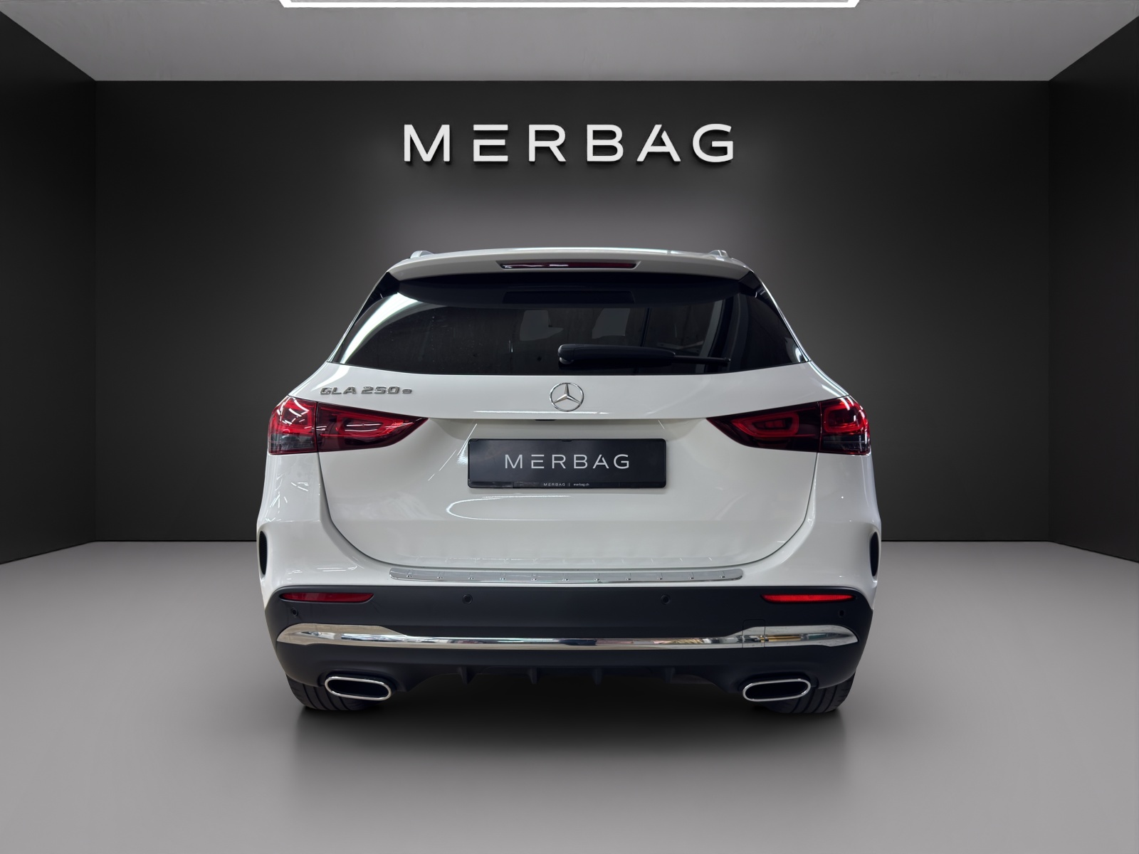 MERCEDES-BENZ GLA 250e AMG Line 8G-DCT - 4