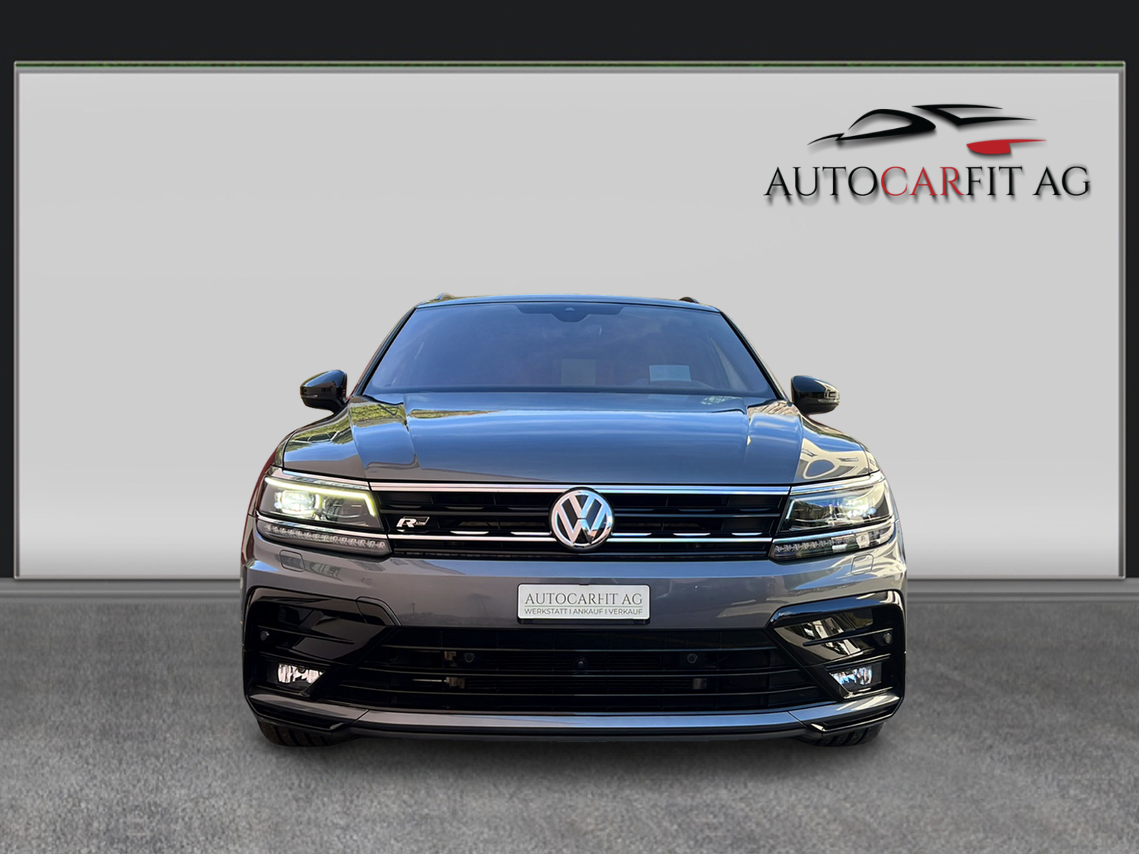 VW Tiguan 2.0 TDI SCR Highline R- Line 4Motion DSG - 2