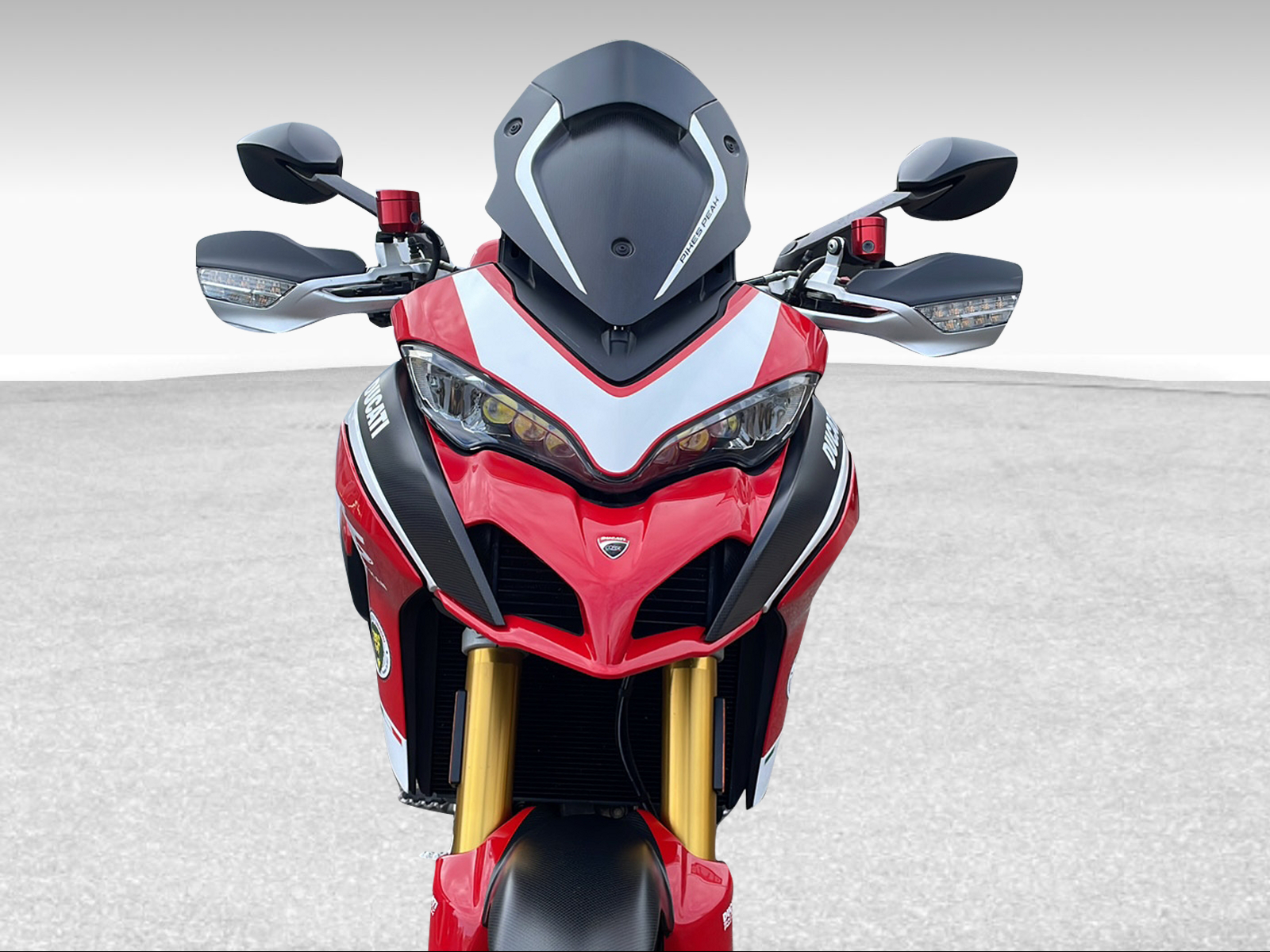 DUCATI Multistrada 1260 Pikes Peak ST - 7