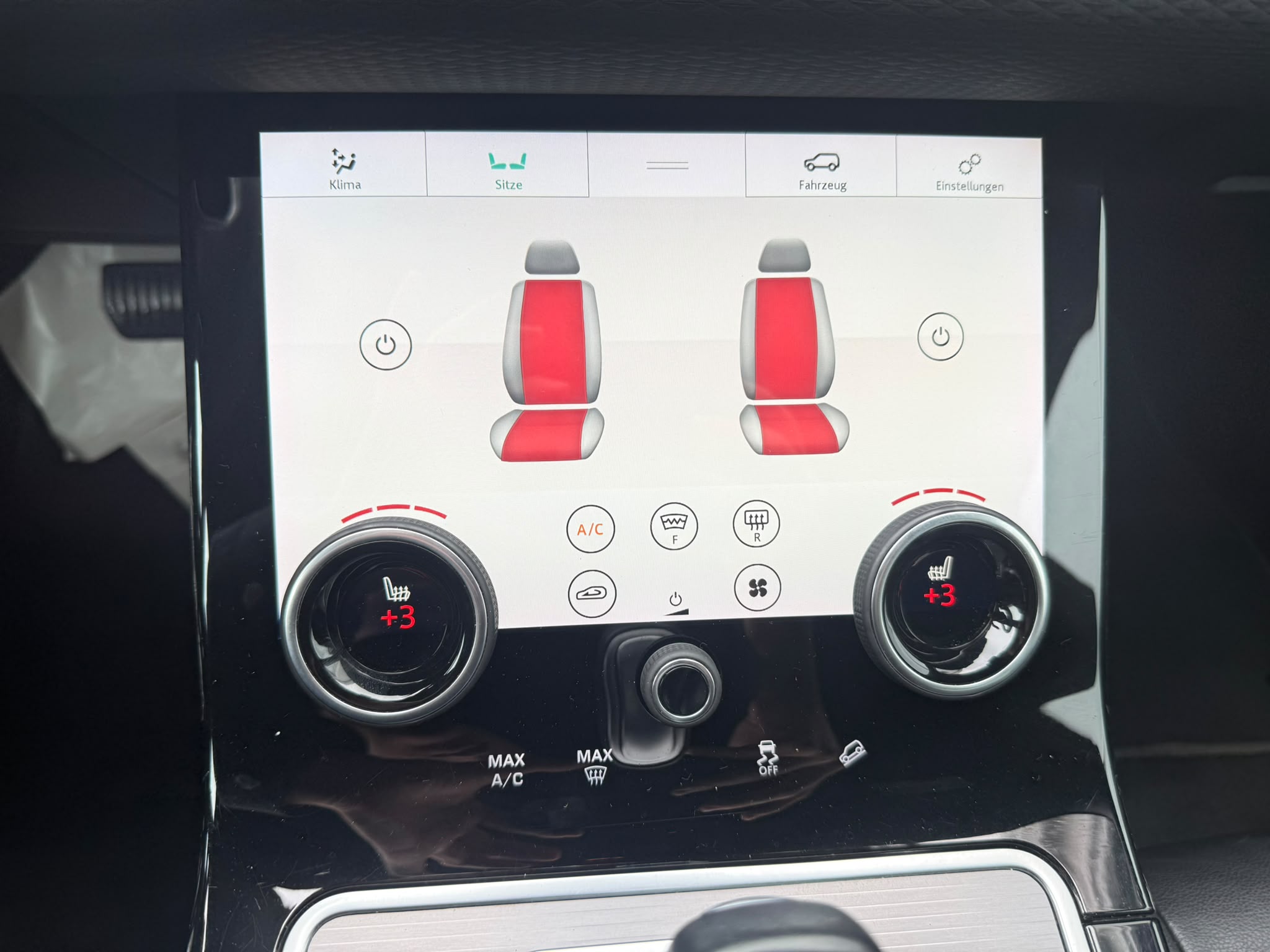LAND ROVER RANGE ROVER EVOQUE 15