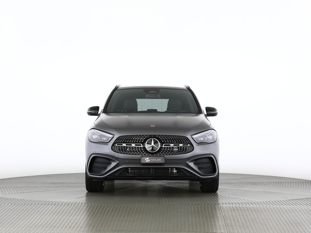 MERCEDES-BENZ GLA 200 7G-DCT - 2