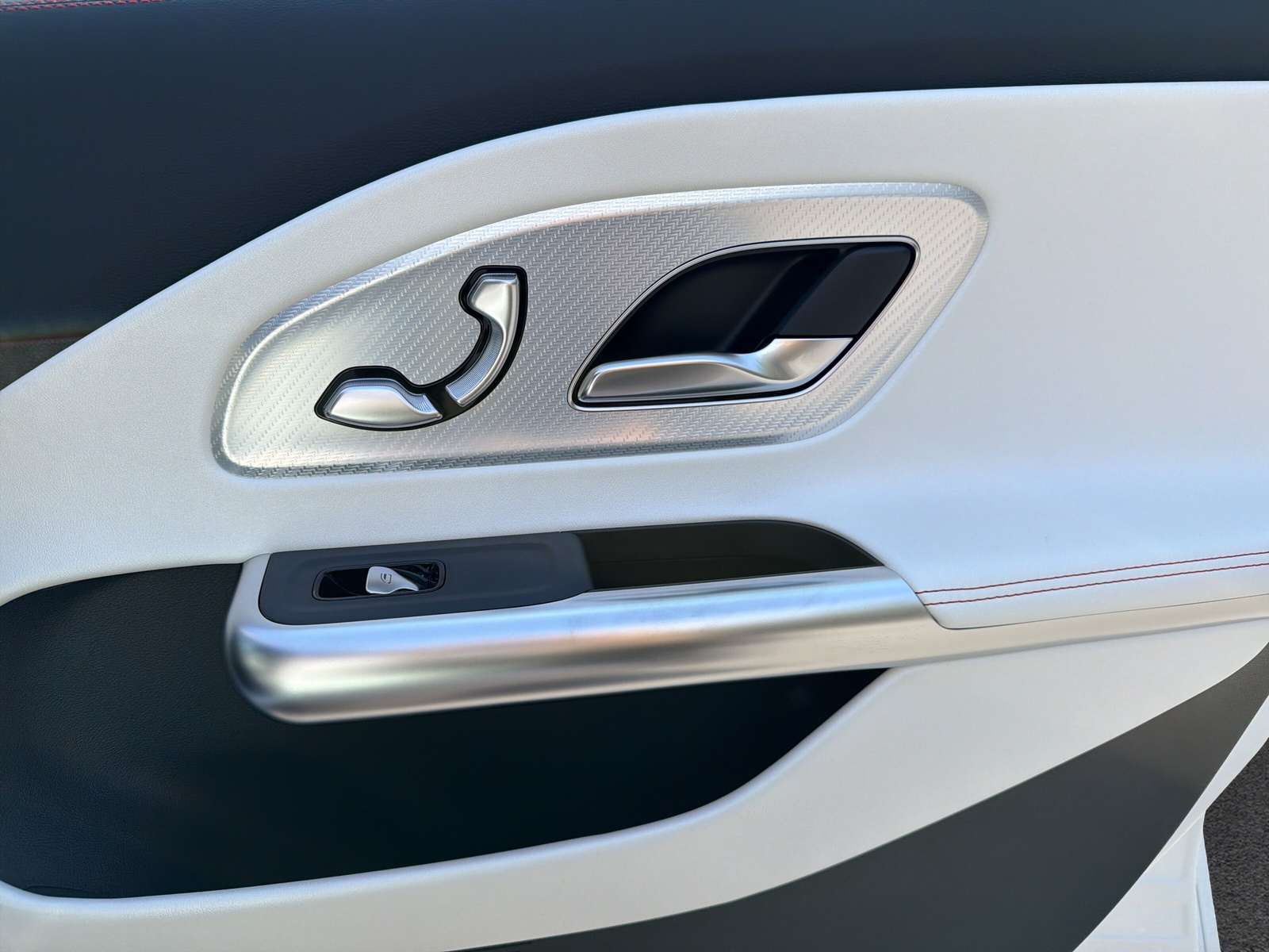 MERCEDES-BENZ CLA Shooting Brake 350 4Matic 85 kWh EQ - 17