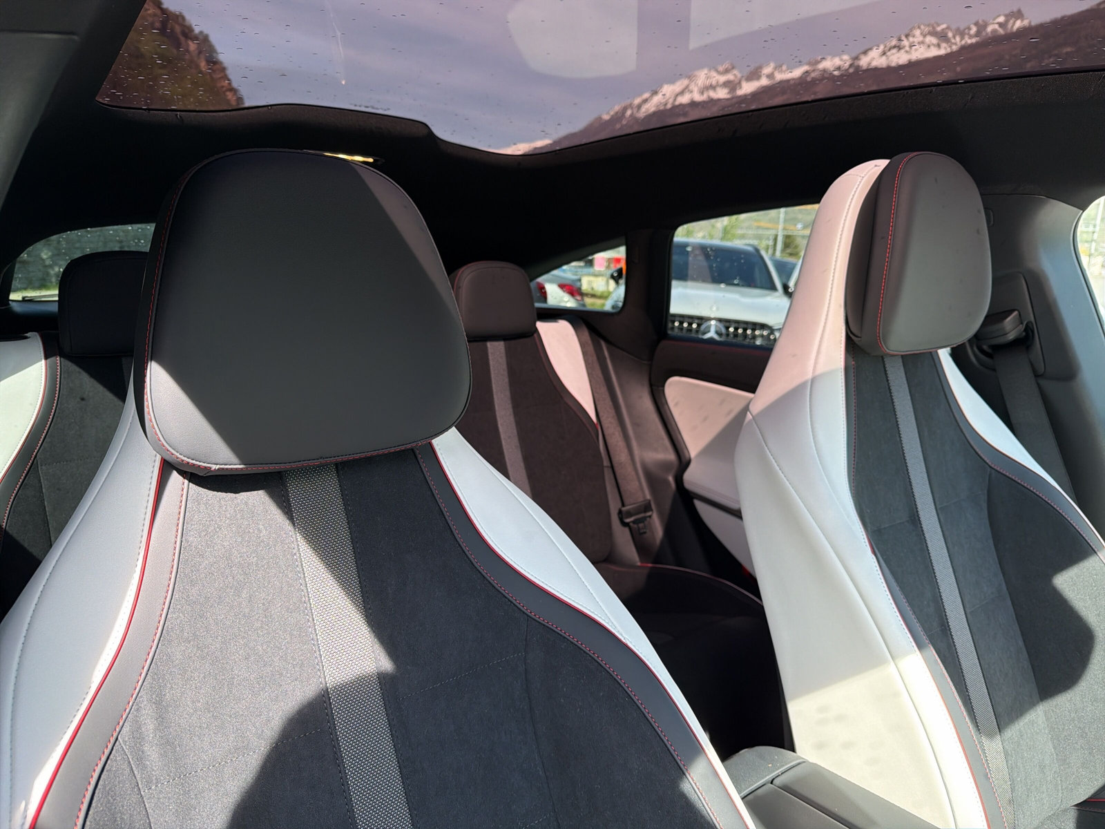 MERCEDES-BENZ CLA Shooting Brake 350 4Matic 85 kWh EQ - 23