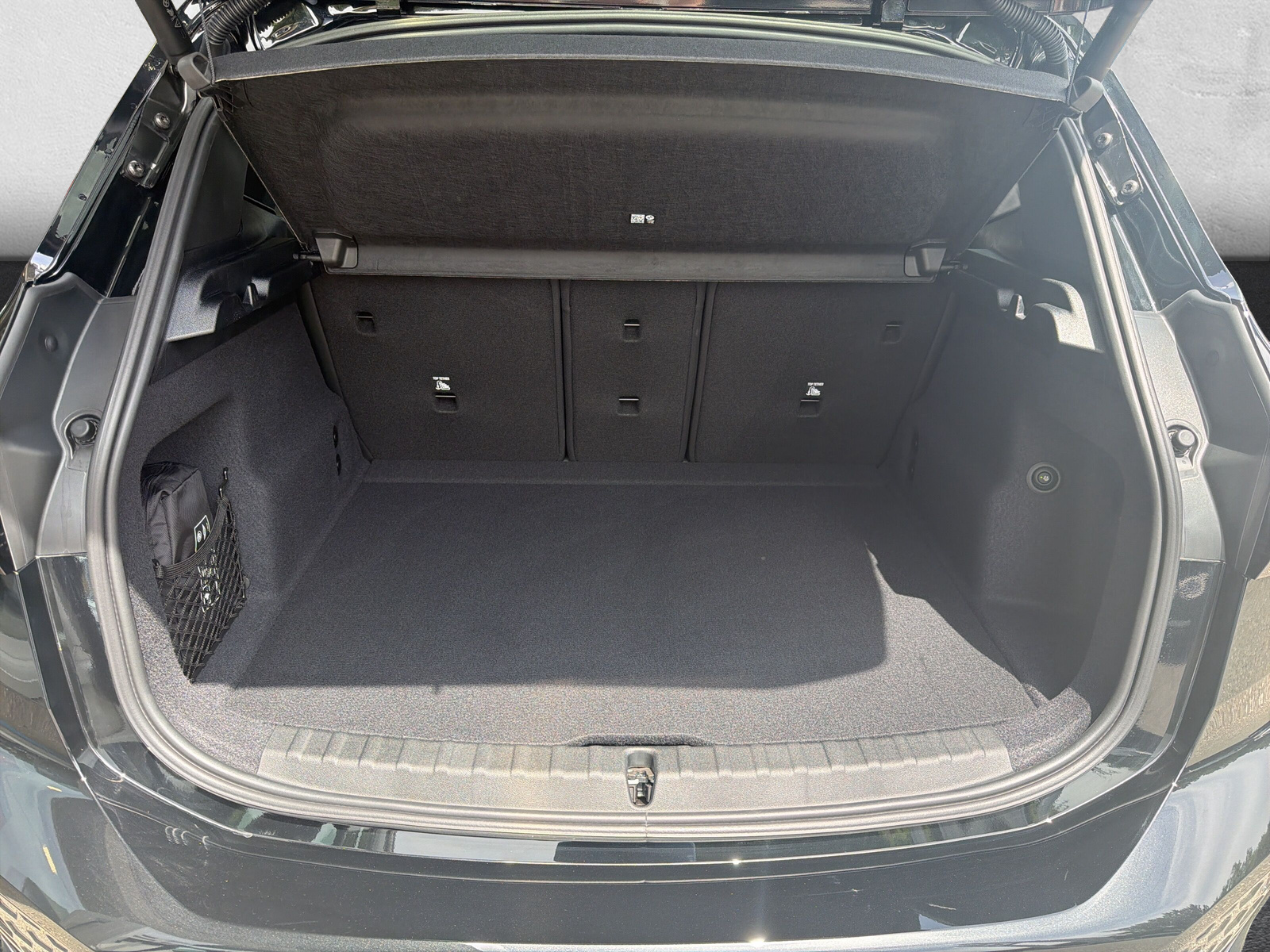 BMW 218d Active Tourer M Sport DKG - 11