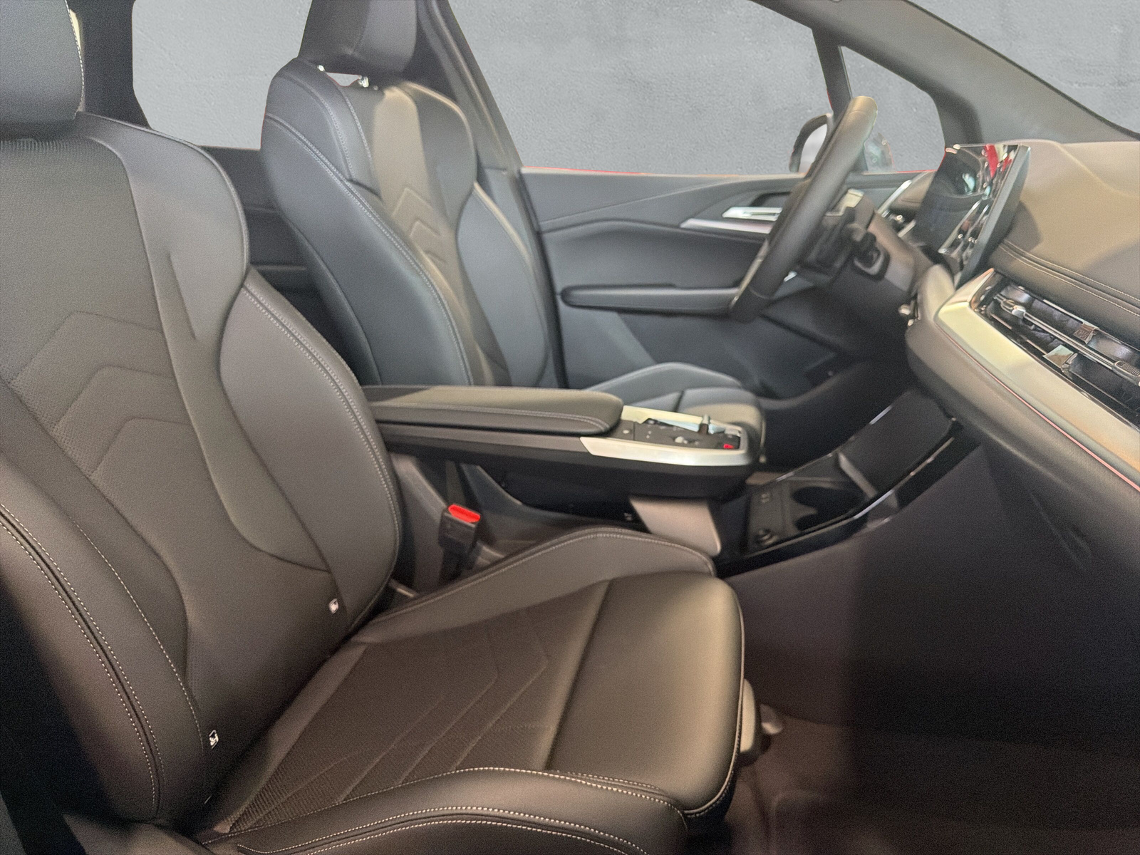 BMW 218d Active Tourer M Sport DKG - 13