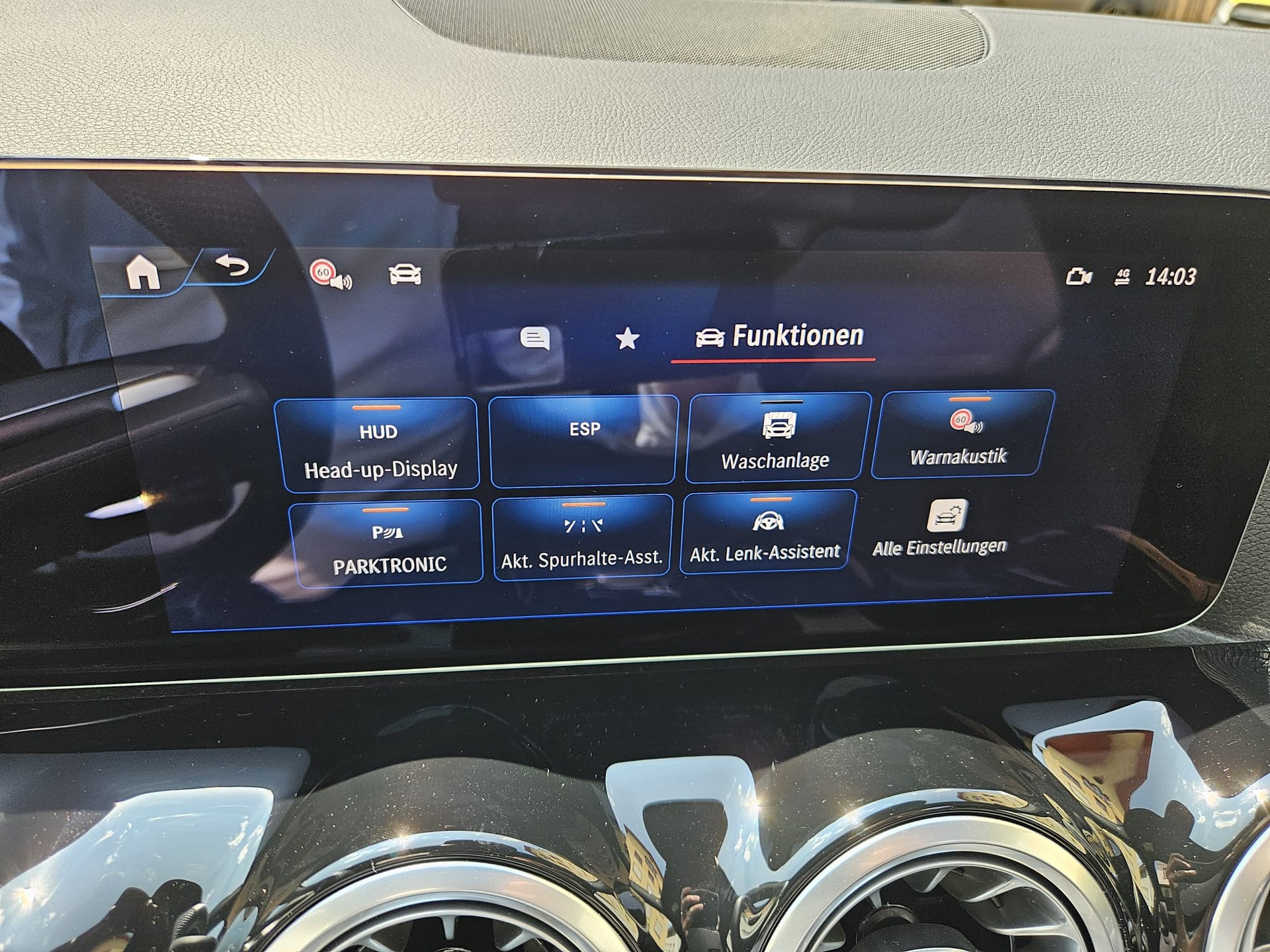 MERCEDES-BENZ EQA 350 Swiss Star AMG Line 4matic - 15