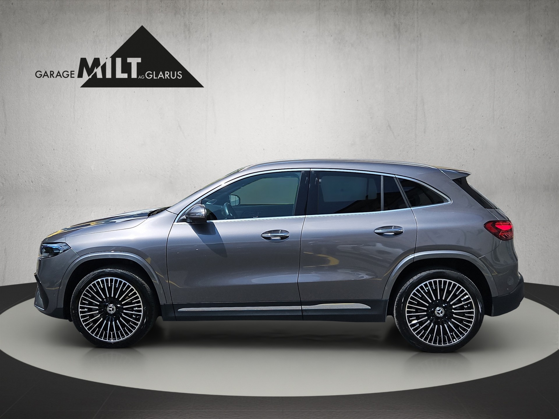 MERCEDES-BENZ EQA 350 Swiss Star AMG Line 4matic - 5