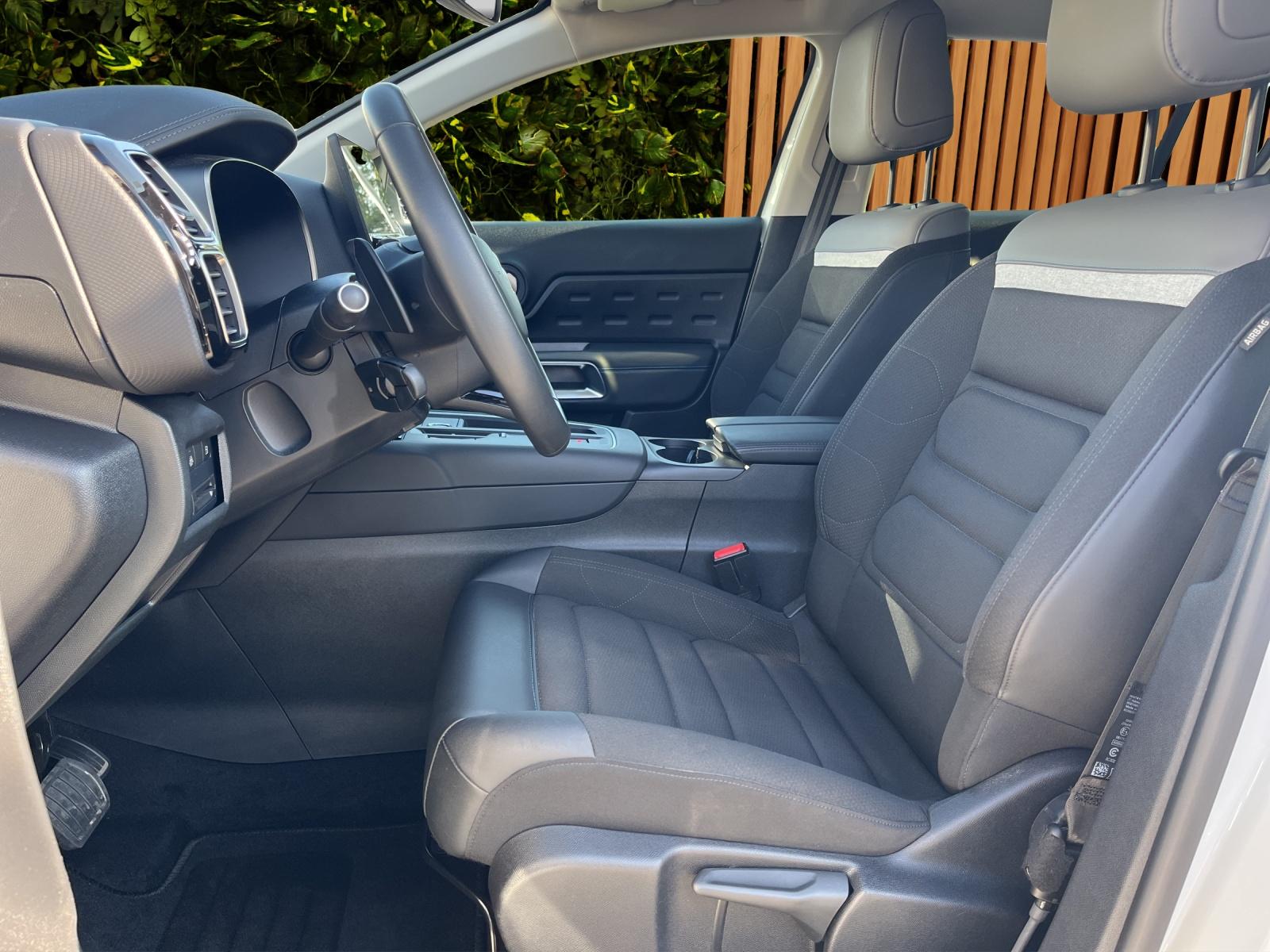 CITROEN C5 Aircross 1.6 PHEV Swiss Edition - 10