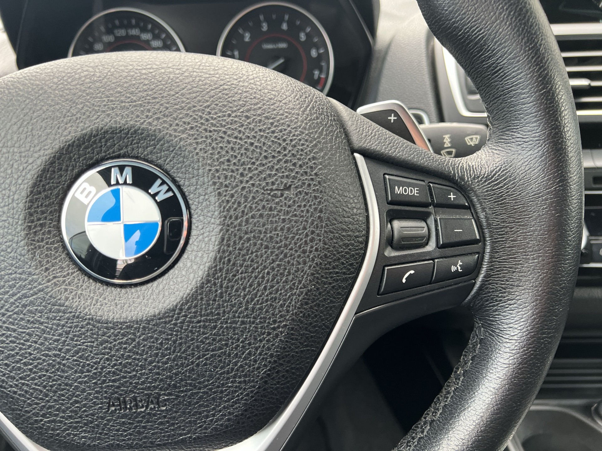 BMW 120i Sport Line Steptronic - 16
