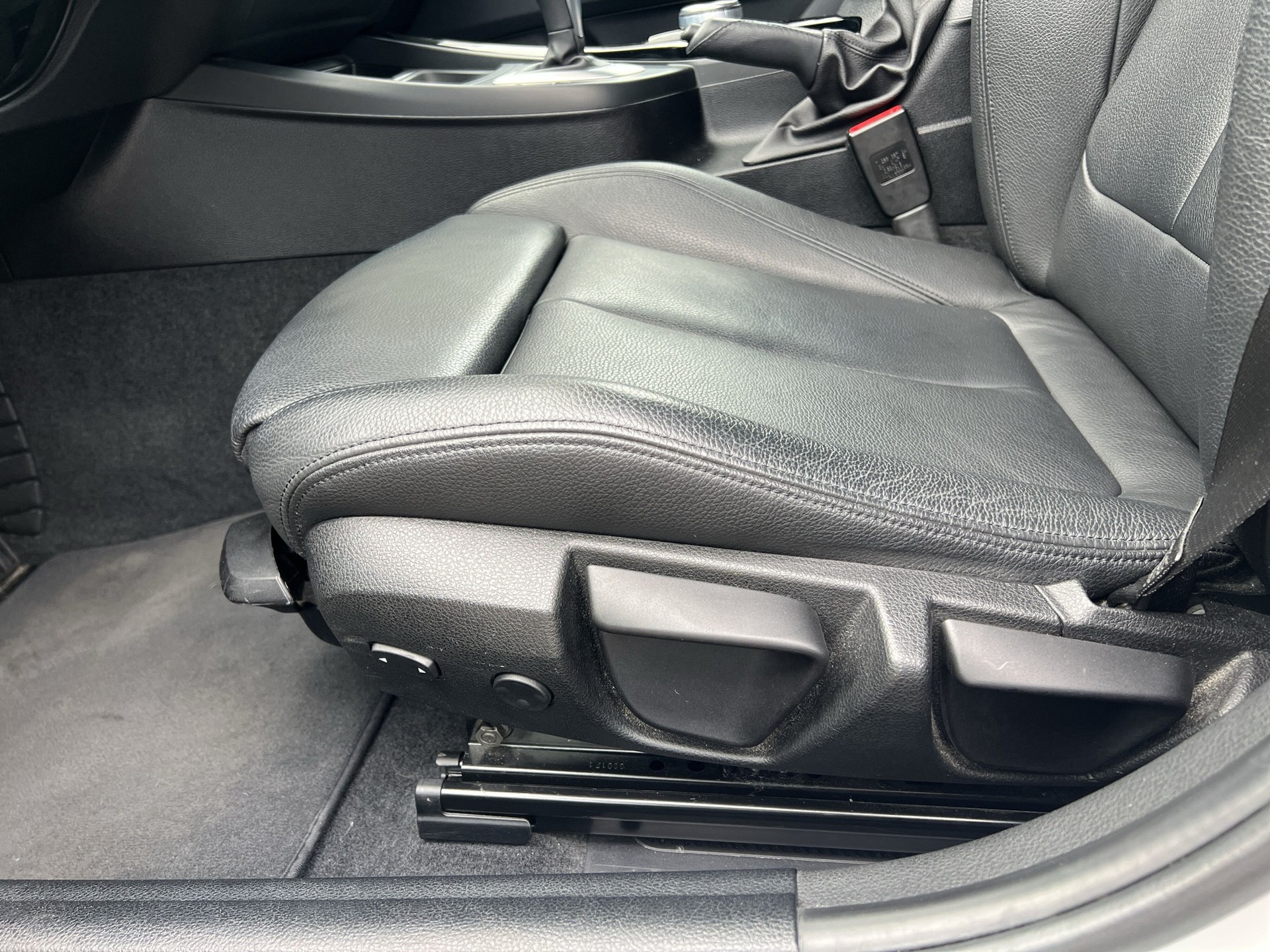 BMW 120i Sport Line Steptronic - 19