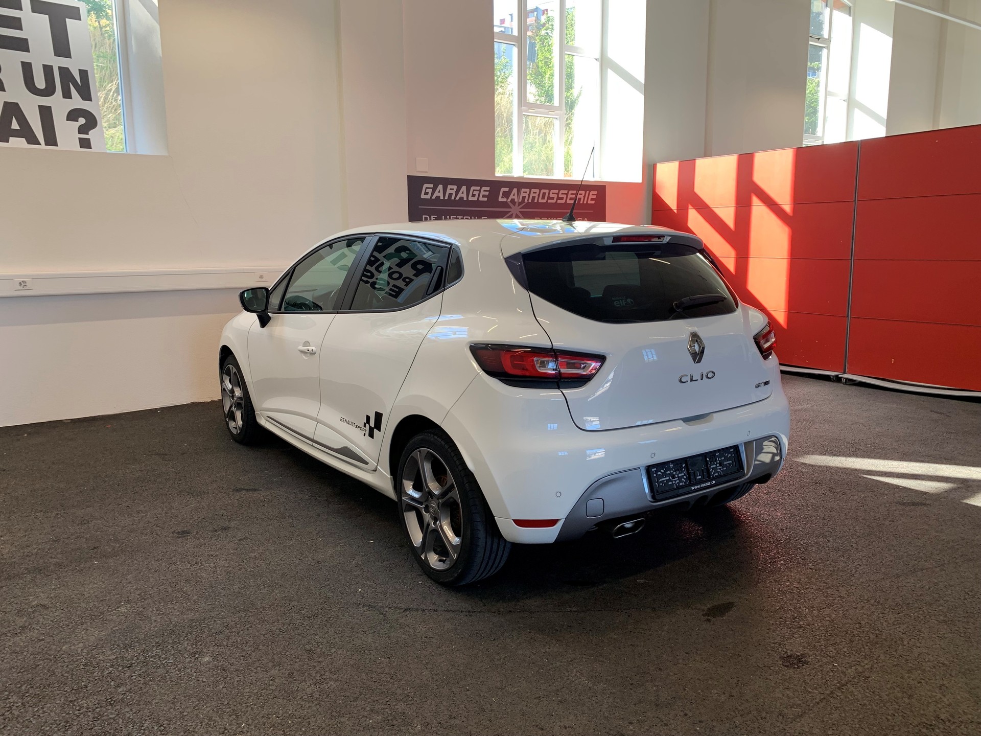 RENAULT Clio 1.2 16V T GT Line - 8