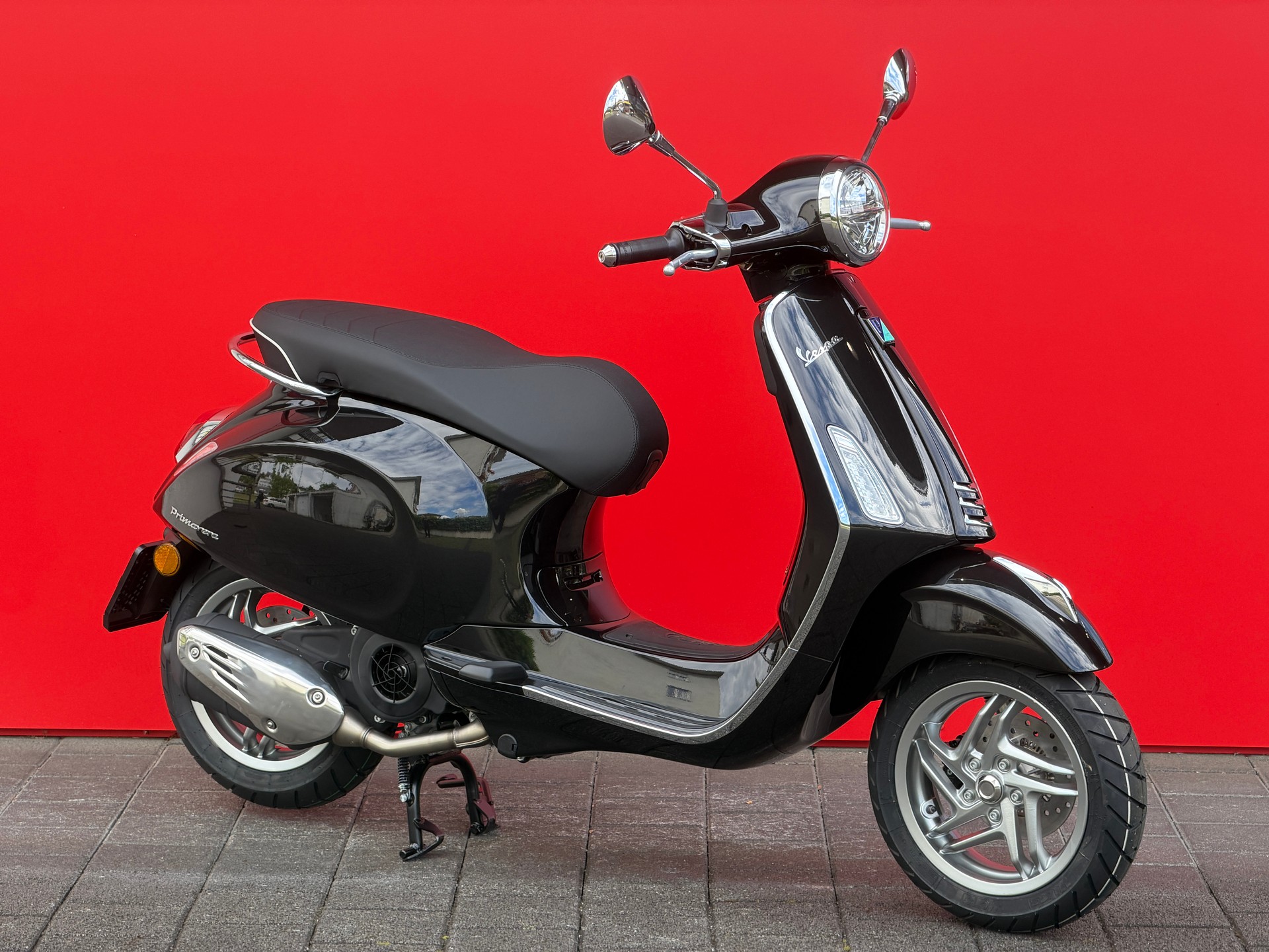 PIAGGIO Vespa 125 Primavera MY26 - 2