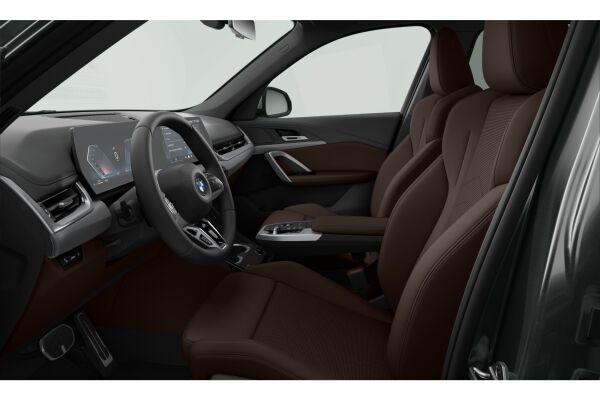 BMW X1 20d M Sport xDrive U11 (CH) AHK 📍 - 3