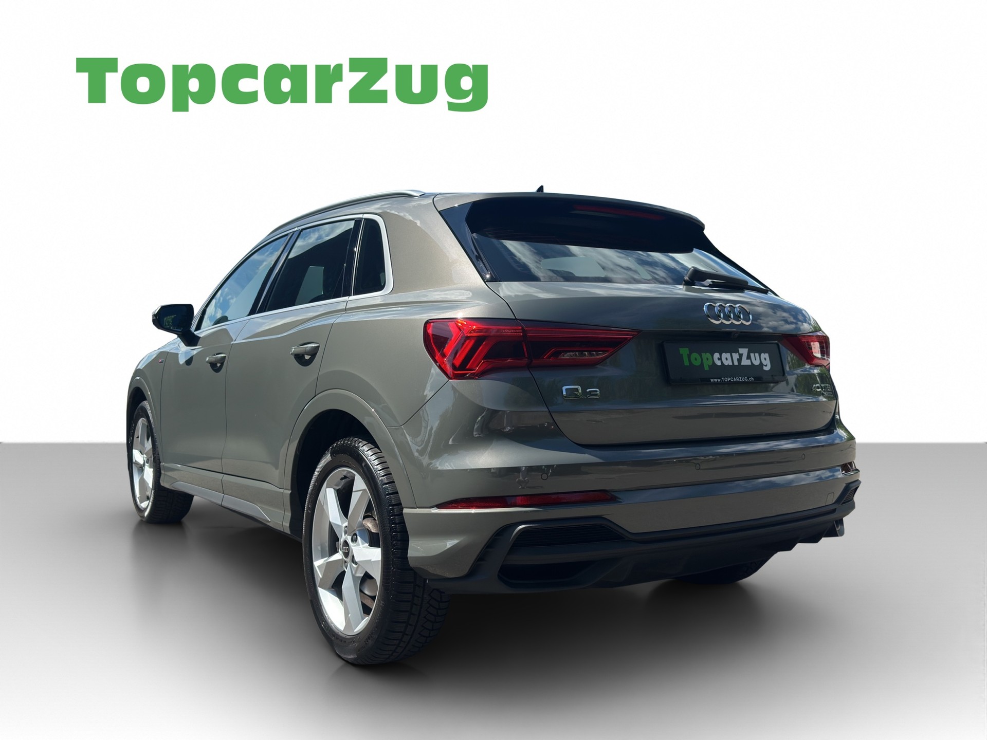 AUDI Q3 40 TFSI S line quattro S-tronic - 4