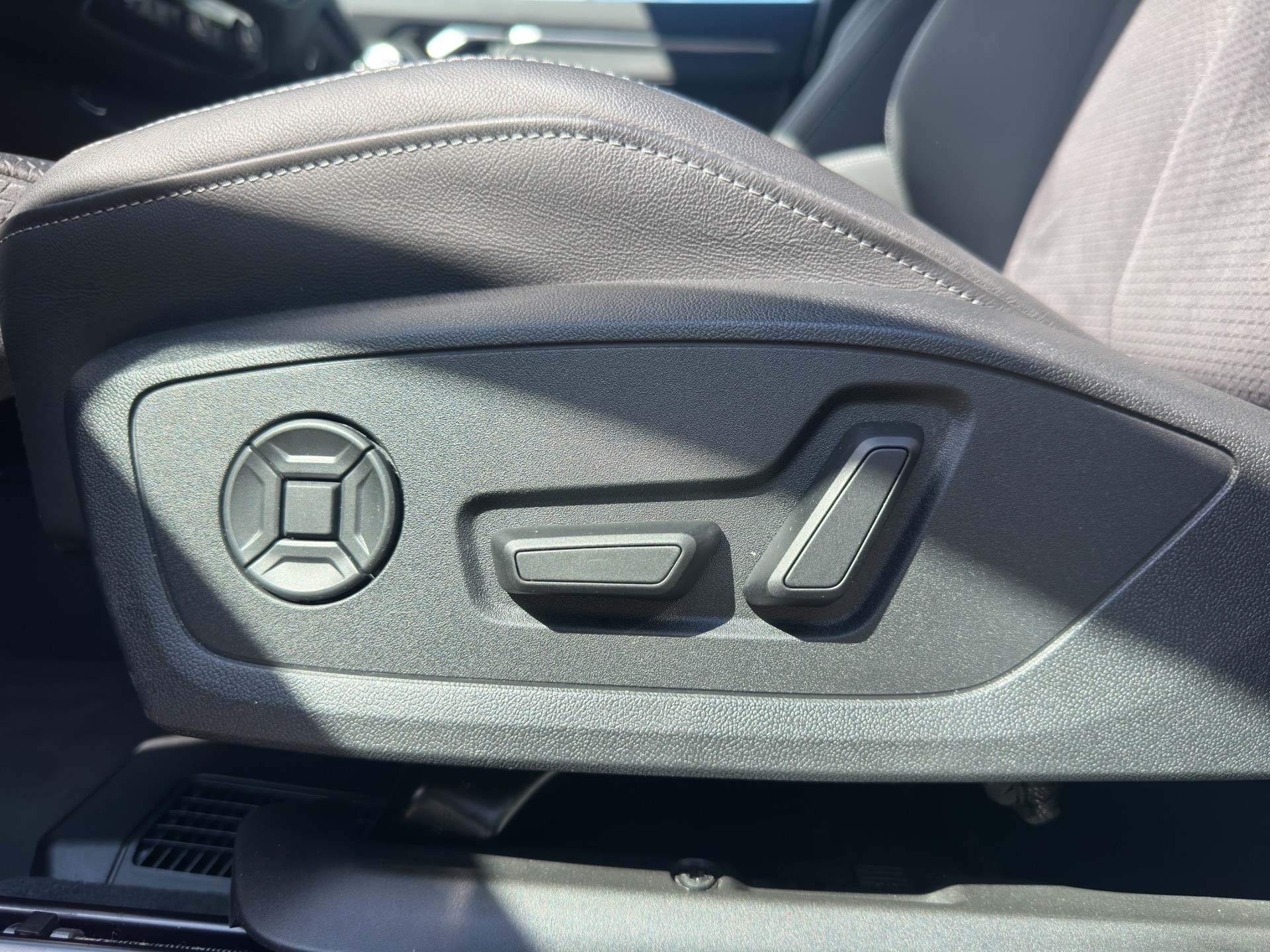 AUDI Q3 40 TFSI S line quattro S-tronic - 19