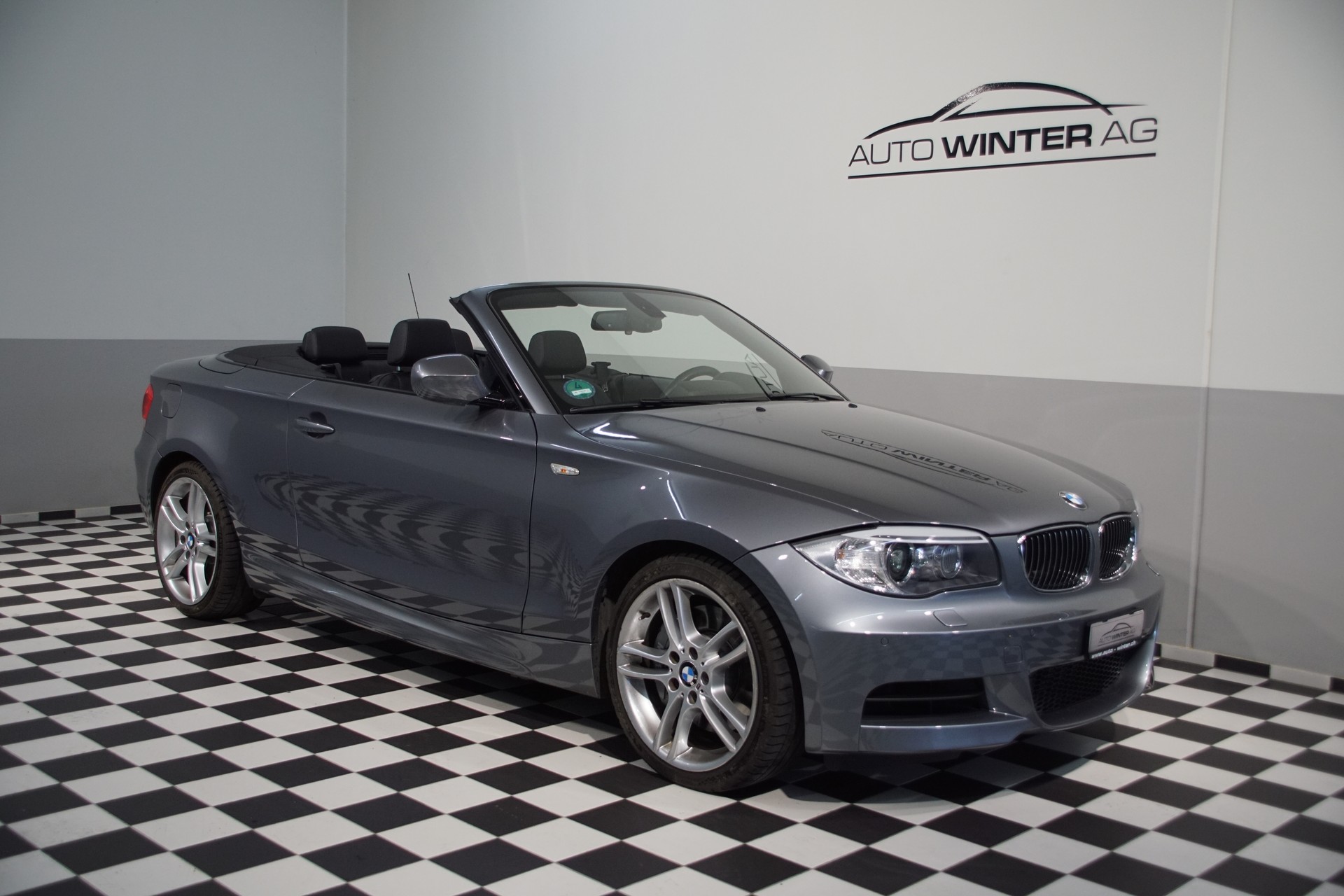 BMW 135i Cabrio DSG - 2