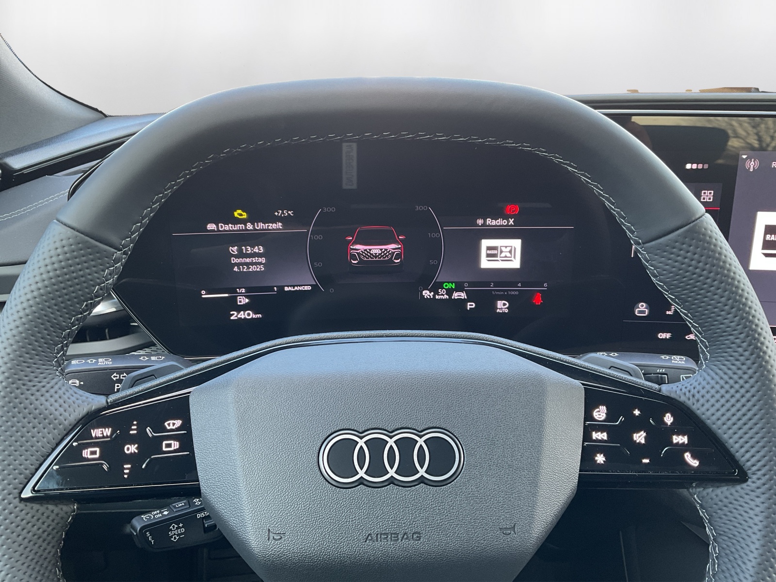 AUDI Q5 TDI quattro 150 kW S-tronic - 8