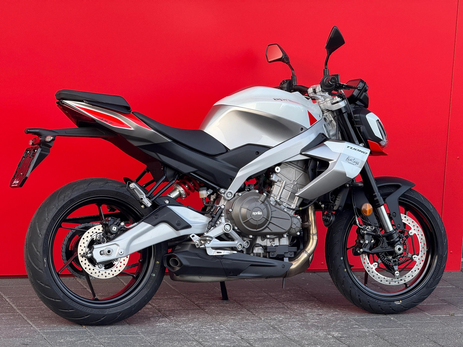 APRILIA Tuono 457 - 5