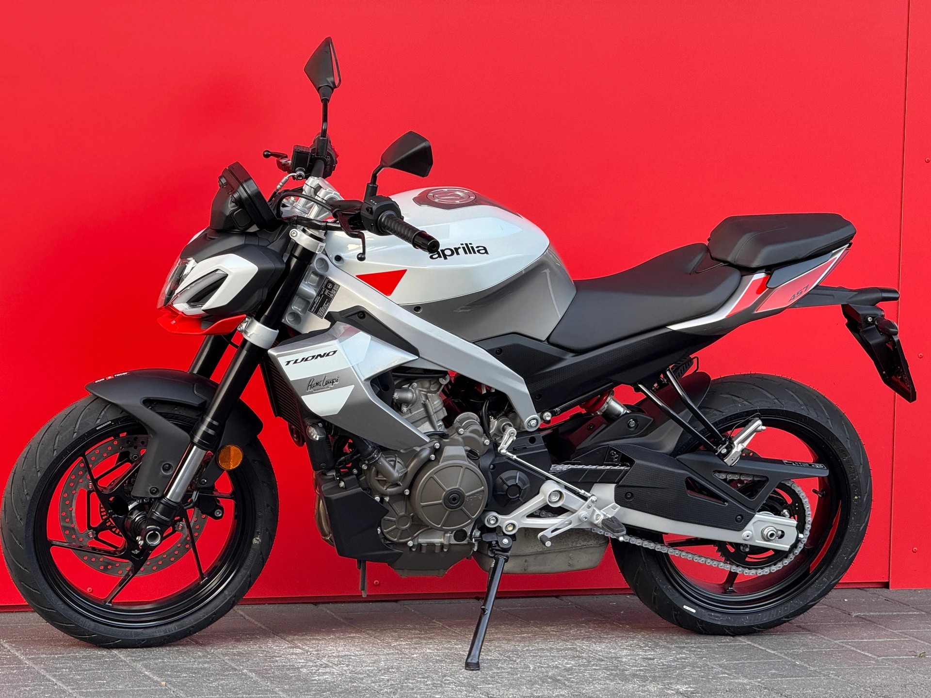 APRILIA Tuono 457 - 12