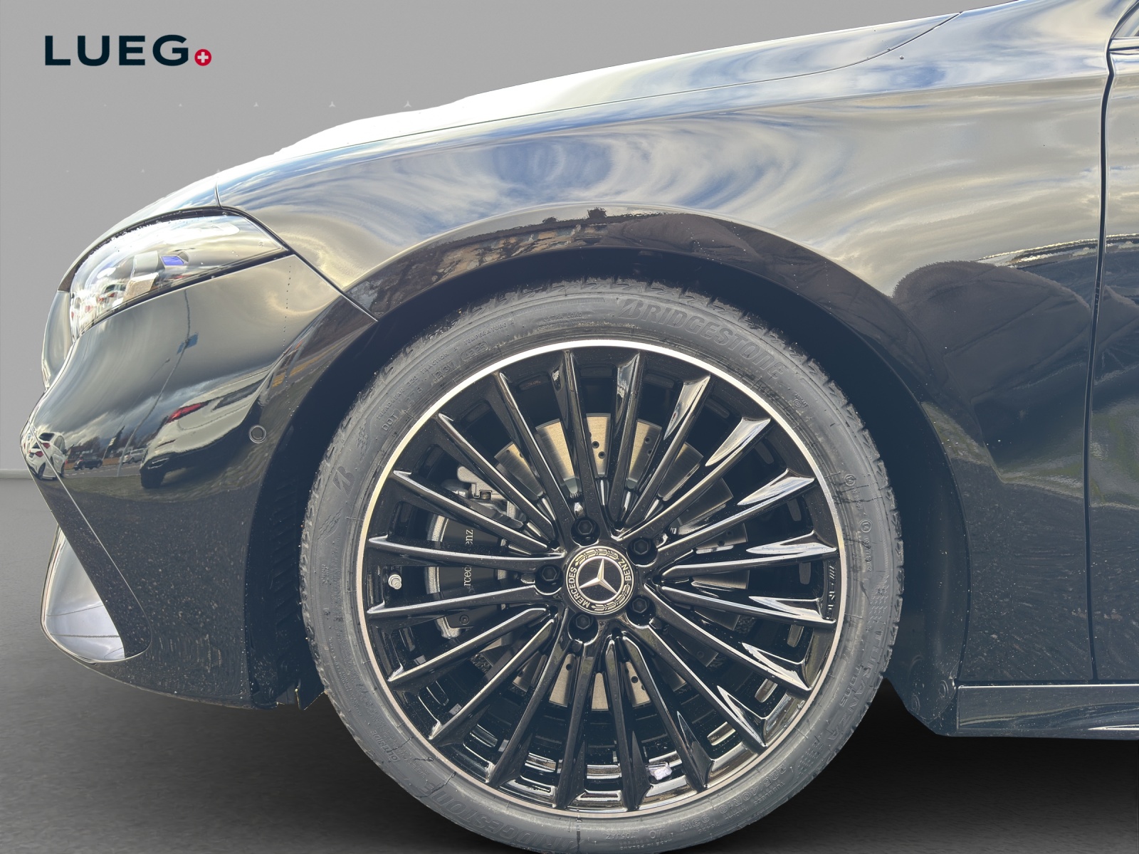 MERCEDES-BENZ A 250 4Matic 8G-DCT - 9