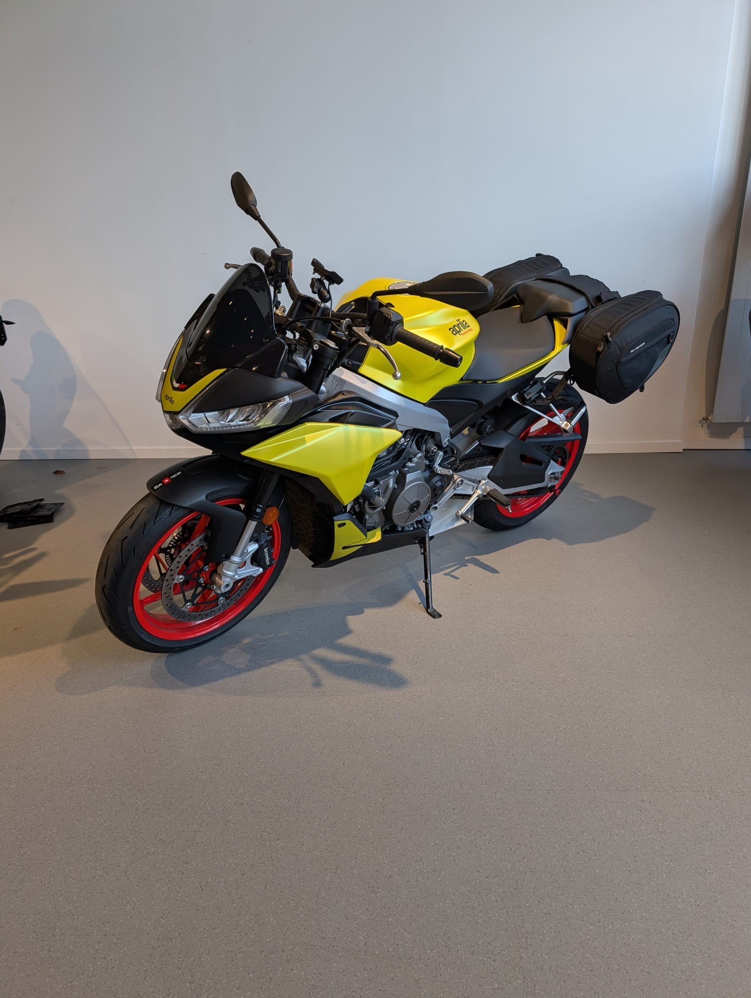 APRILIA Tuono 660 - 7
