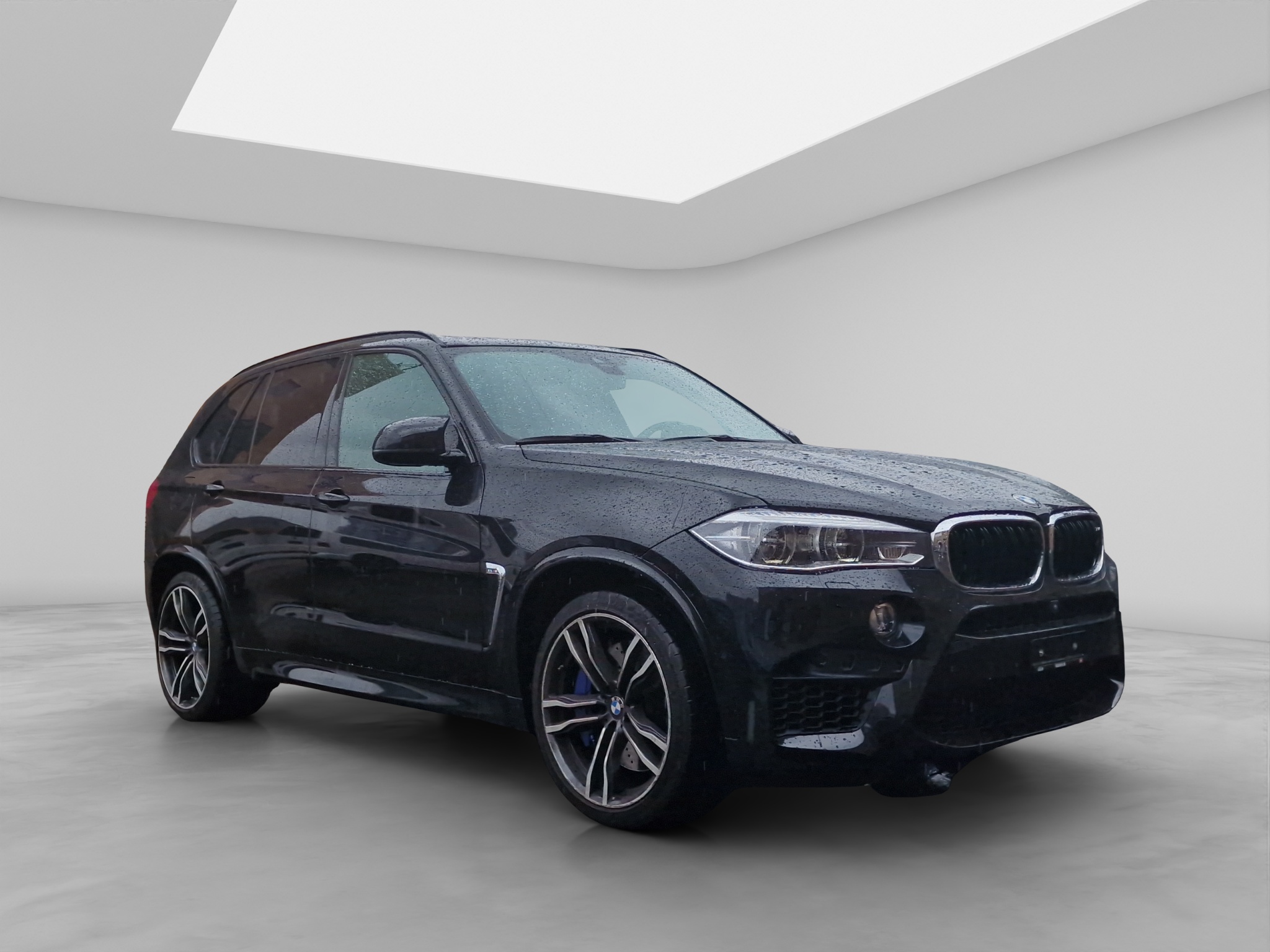 BMW X5M 8