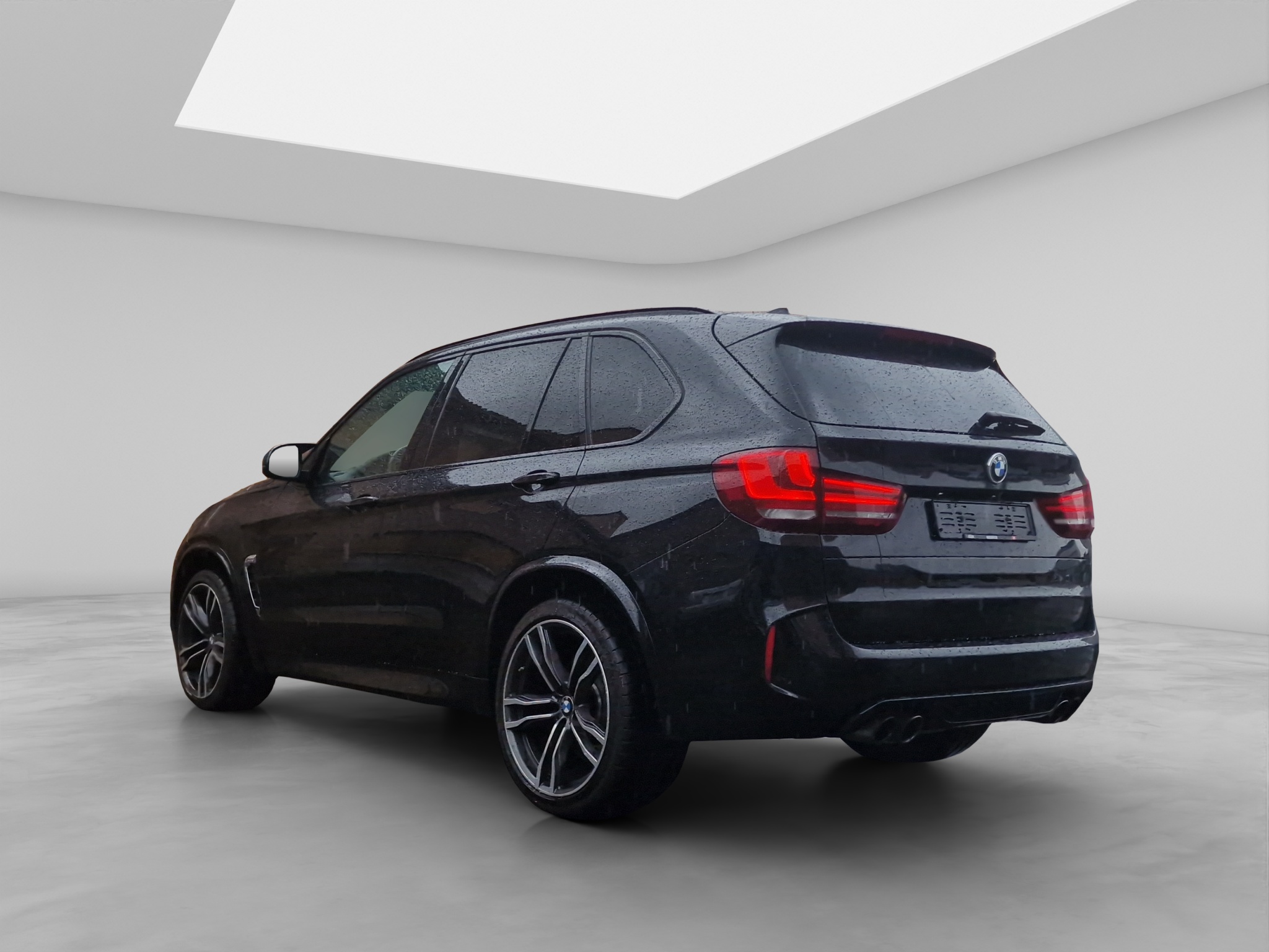 BMW X5M 4