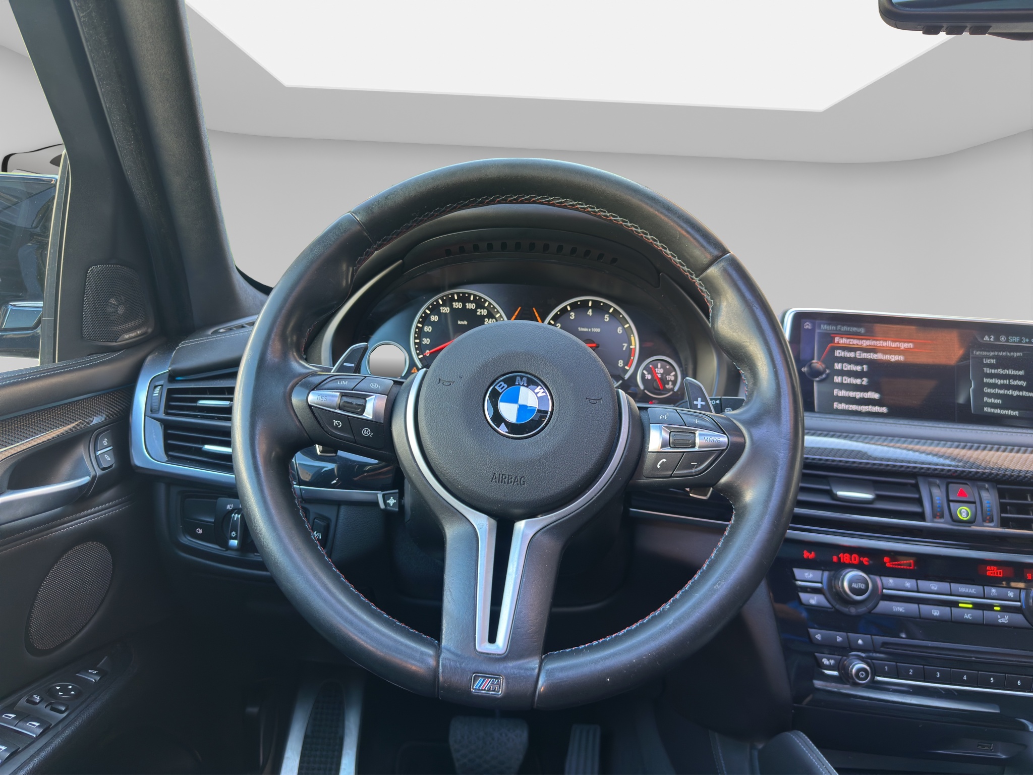 BMW X5M 11