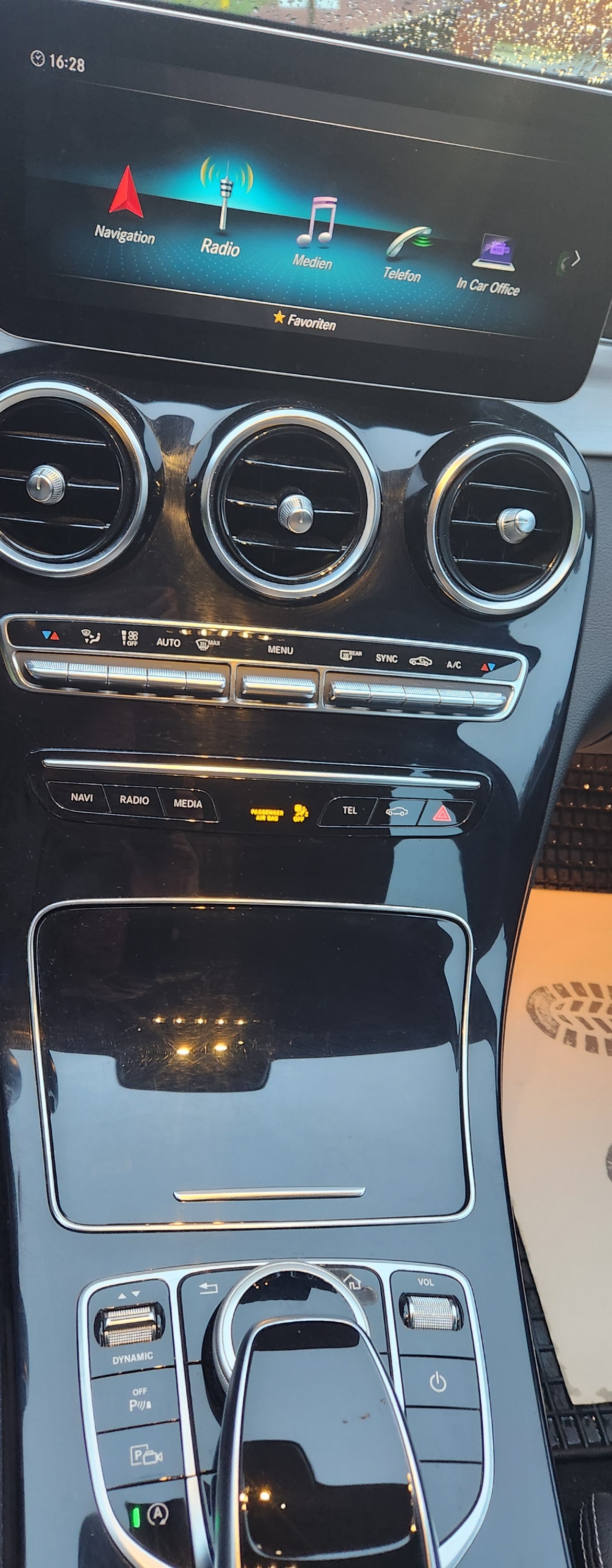 MERCEDES-BENZ C 300 d Avantgarde - 10