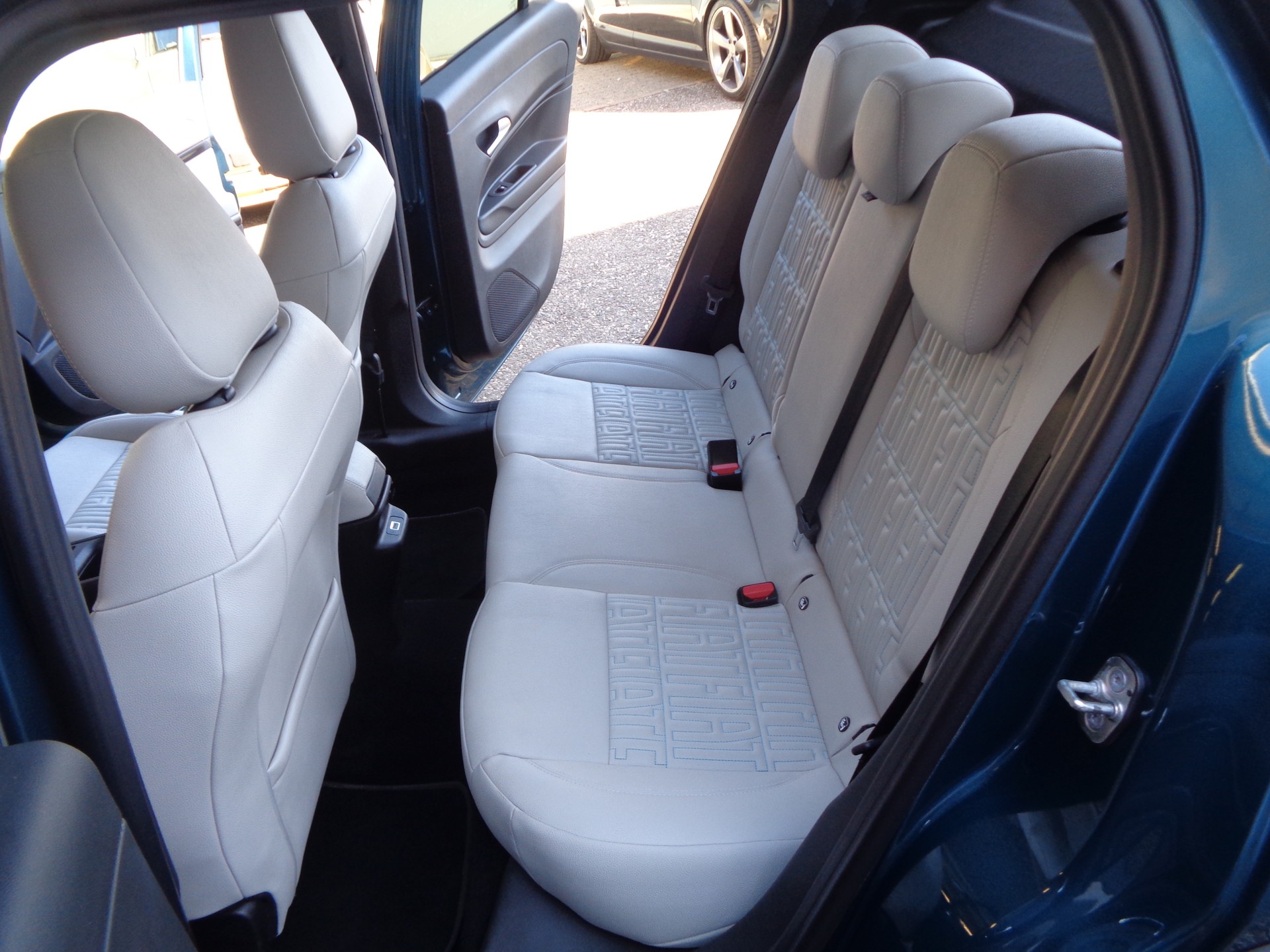 FIAT 600h MildHybrid La Prima - 15