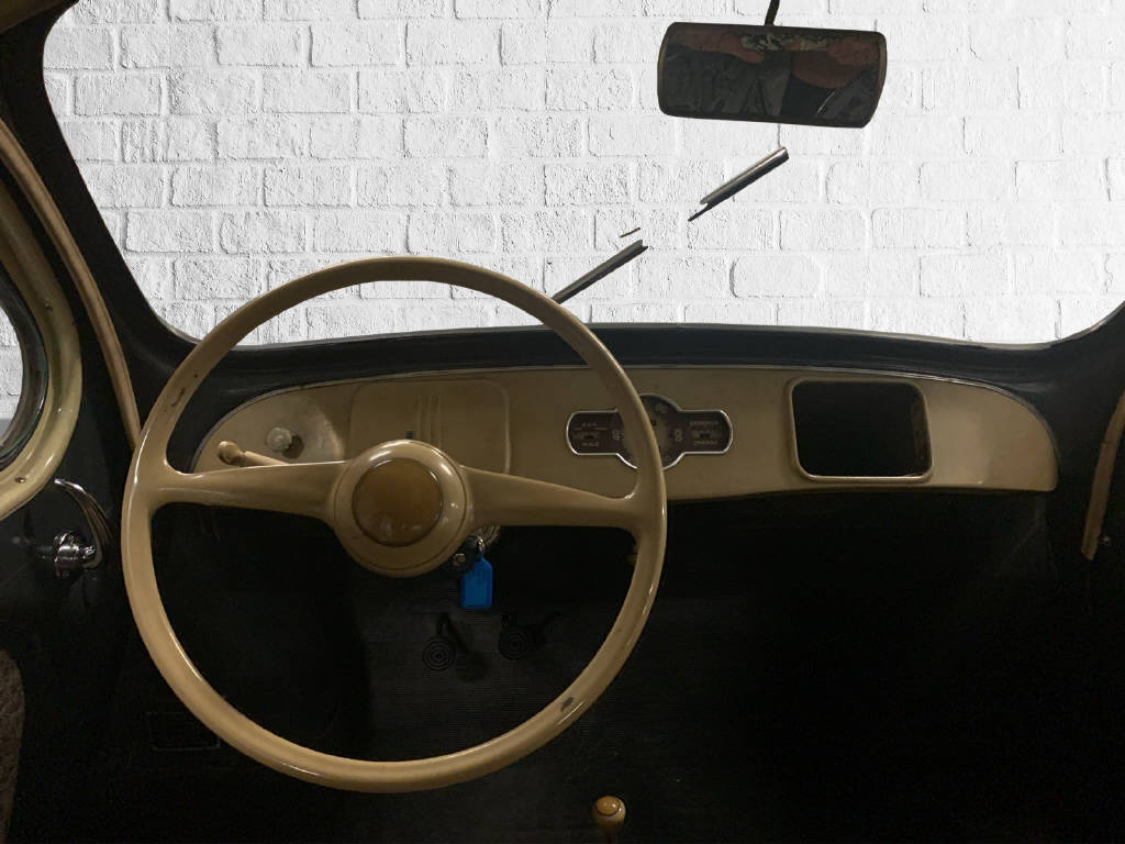 RENAULT 4 CV R 1060 - 10