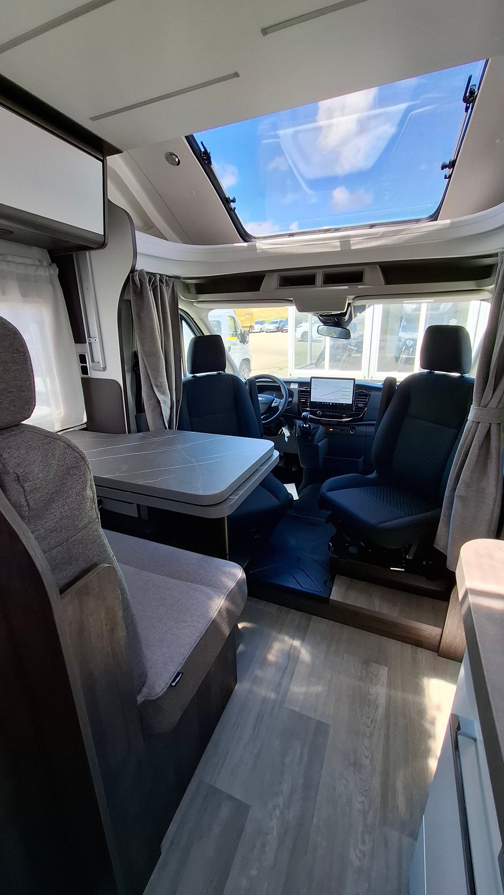 BENIMAR Tessoro 440 concept UP - 7