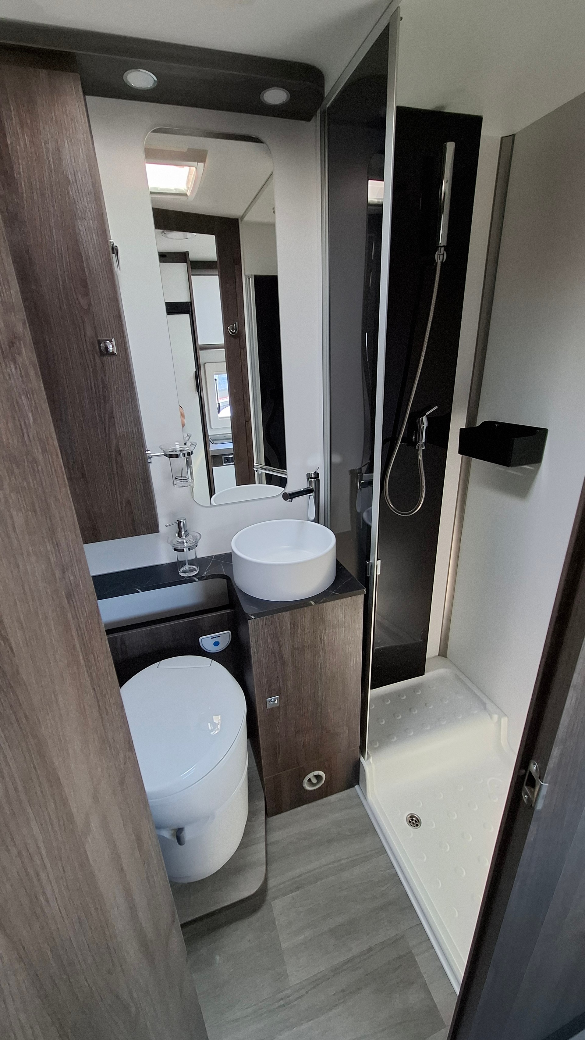 BENIMAR Tessoro 440 concept UP - 9