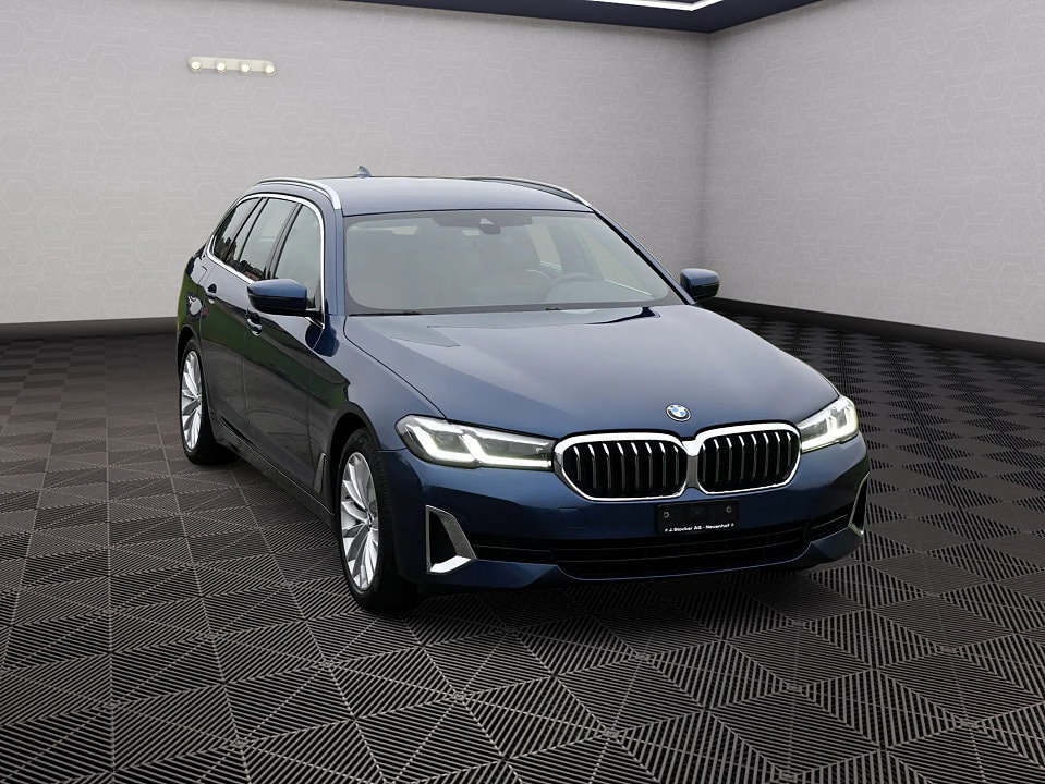 BMW 520d 48V Touring Luxury Line M-Pack Steptronic Facelift - 2