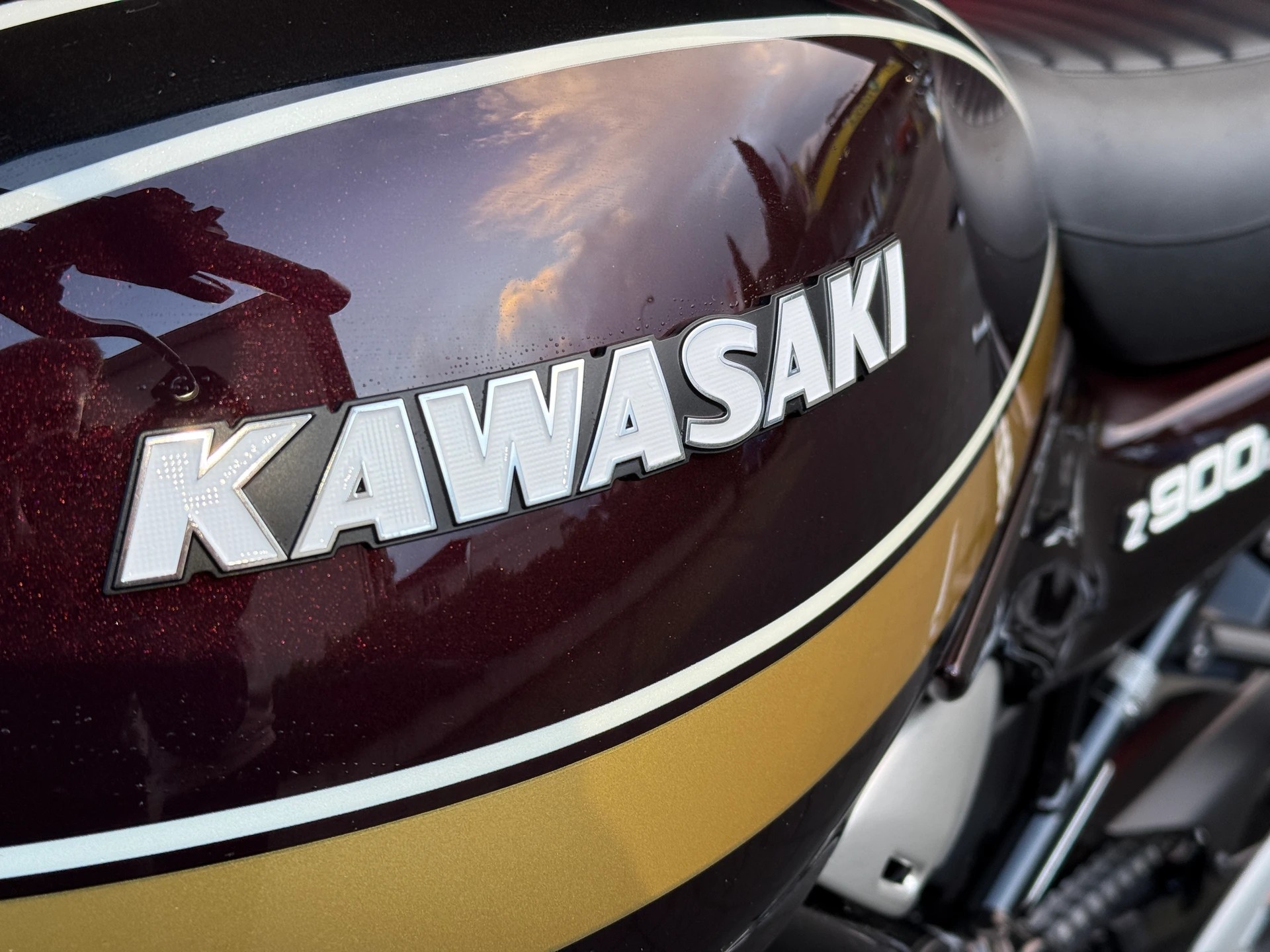 KAWASAKI Z 900 RS - 5