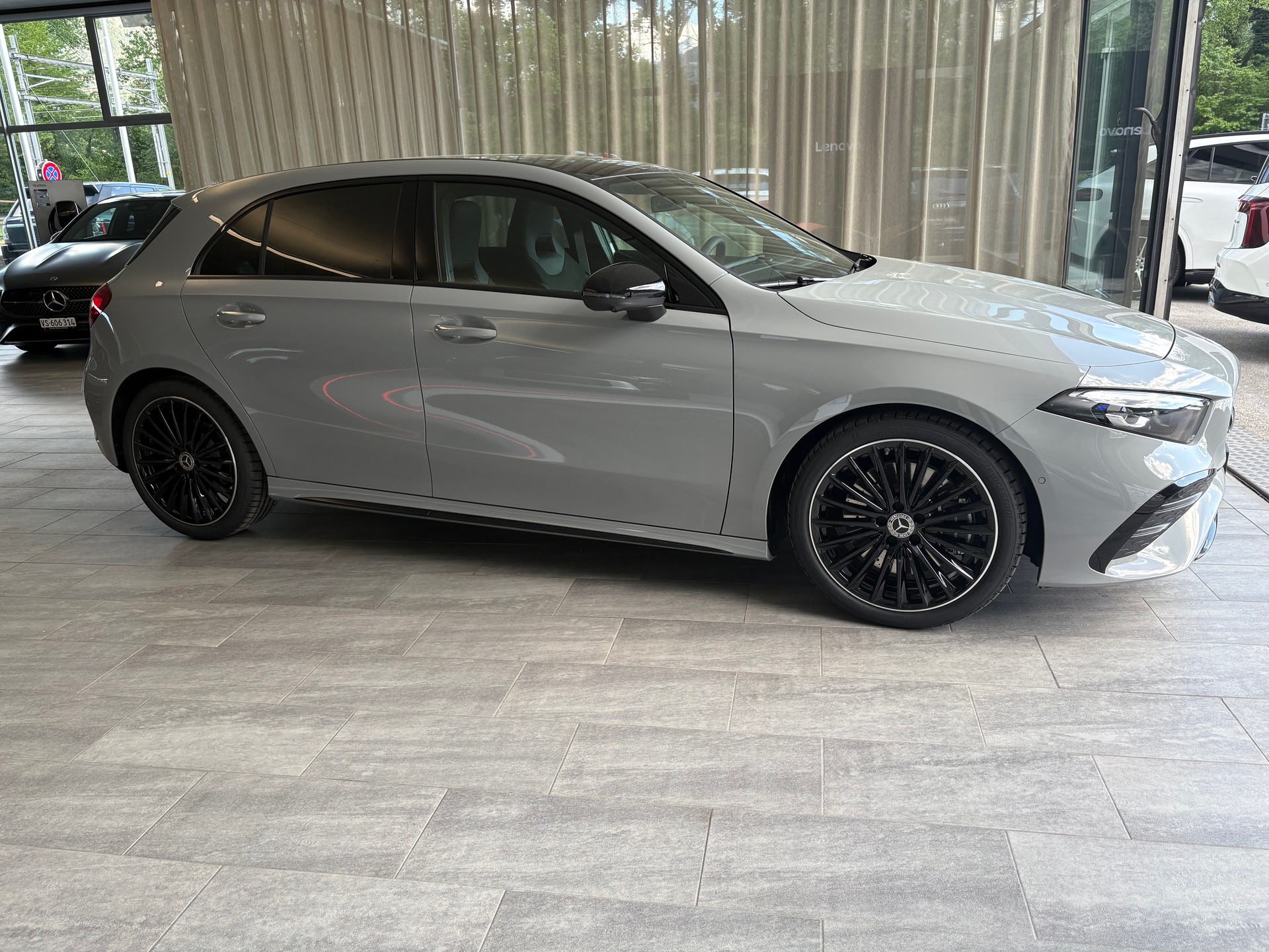 MERCEDES-BENZ A 250 4Matic 8G-DCT - 4
