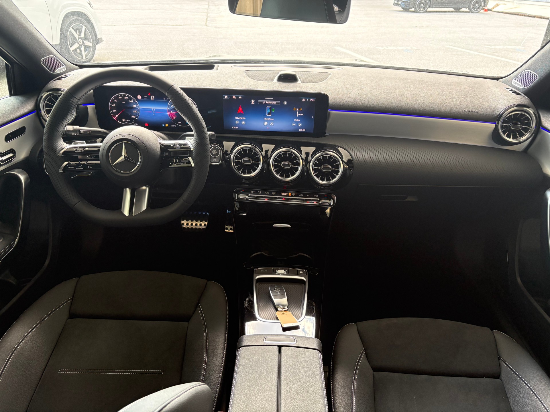 MERCEDES-BENZ A 250 4Matic 8G-DCT - 8
