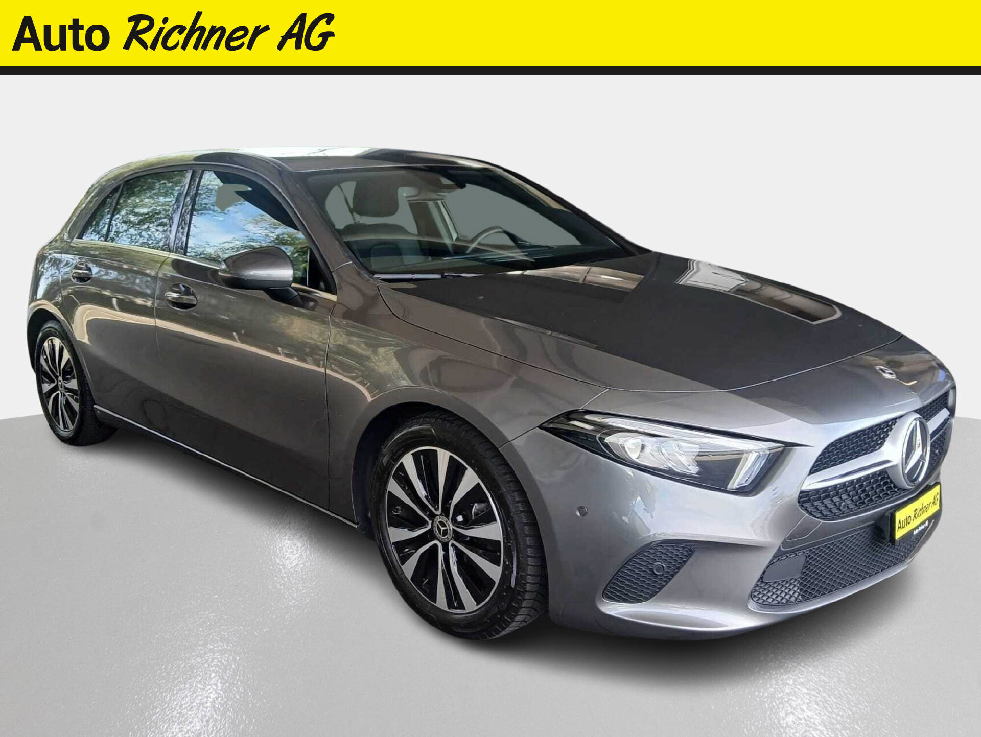 MERCEDES-BENZ A 180-0